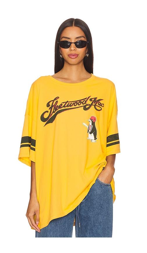 Daydreamer Fleetwood Mac Penguin Baseball Tee in Yellow | Lyst UK
