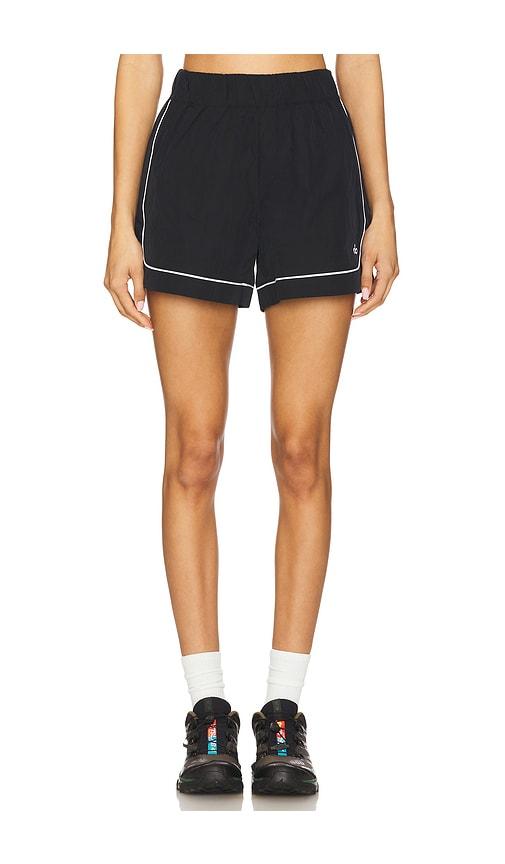 新品 alo yoga ストレッチ ショートパンツ パープル US-M 新品 alo yoga ストレッチ ショートパンツ パープル US-M
