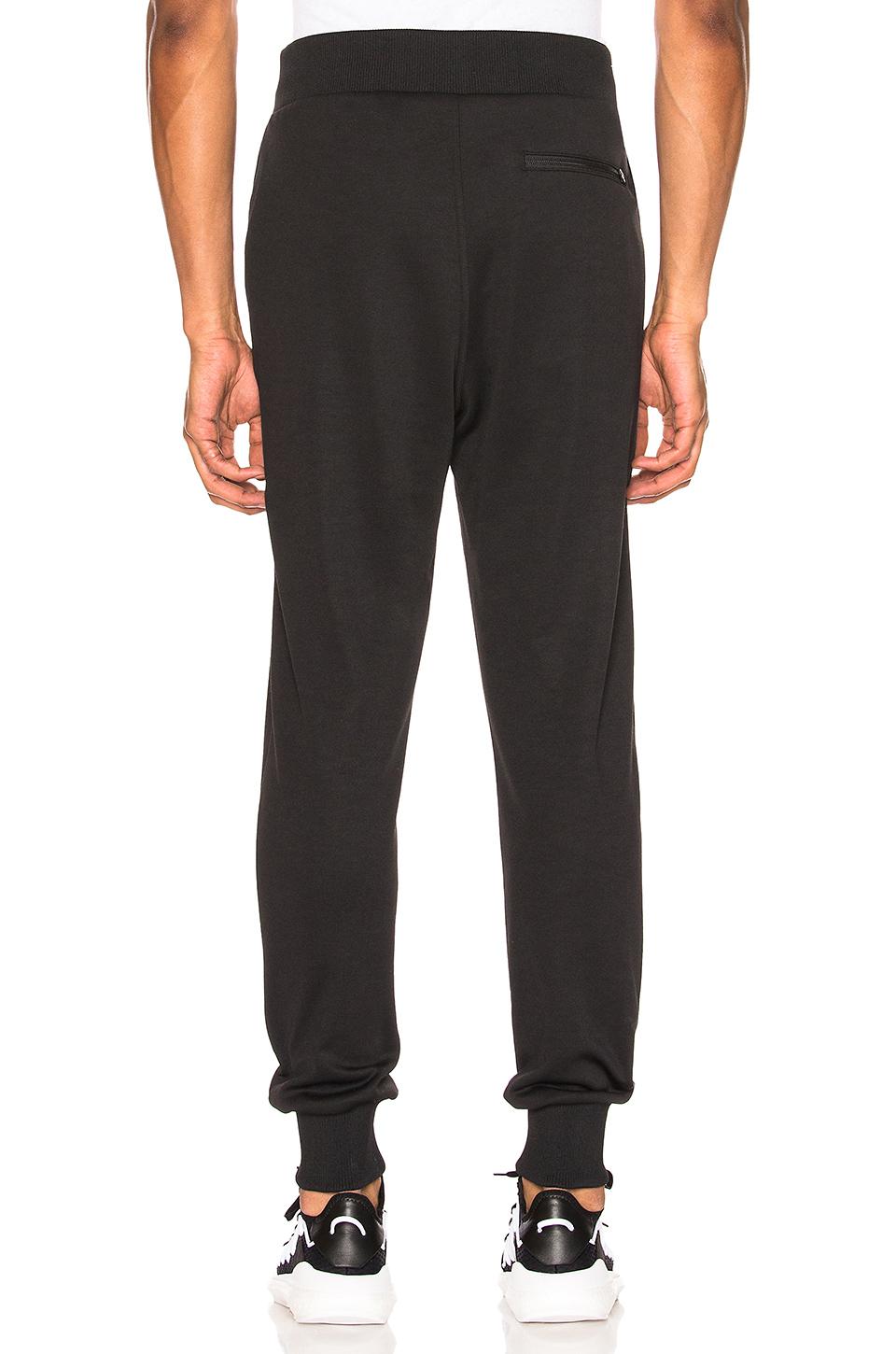 slim fit jogger set