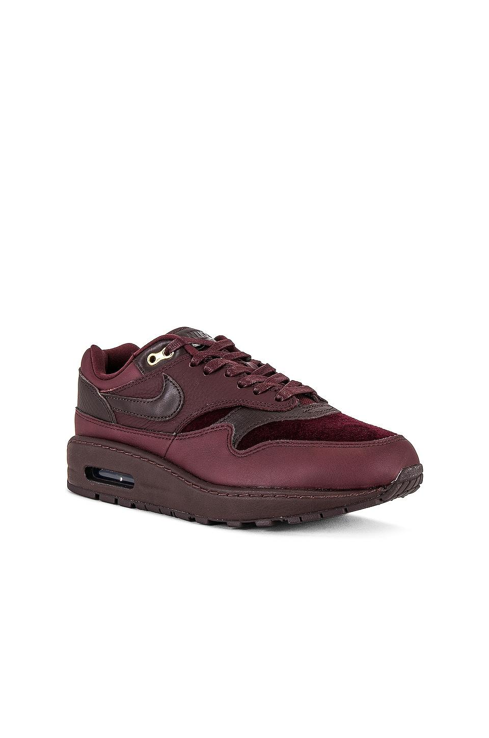 Nike Air Max 1 '87 Sneaker in Purple | Lyst