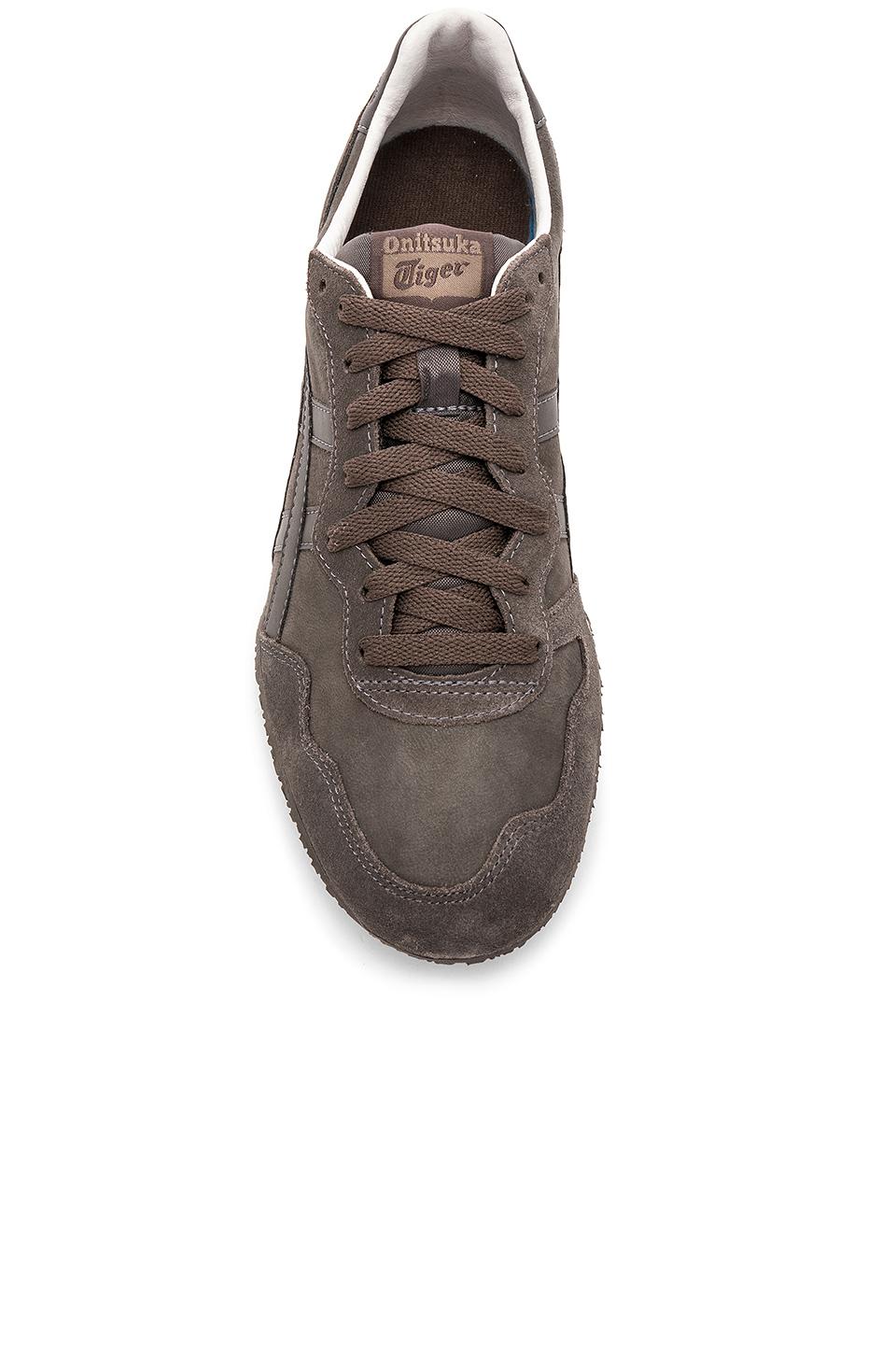 Onitsuka Tiger Leather Serrano in Brown for Men | Lyst