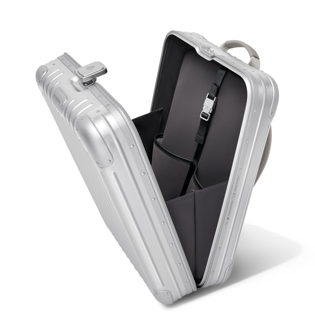 RIMOWA リモワ バックパック ラージ 袋、取説付 メンズ RIMOWA バックパック/リュックが¥188,100〜 | Lyst