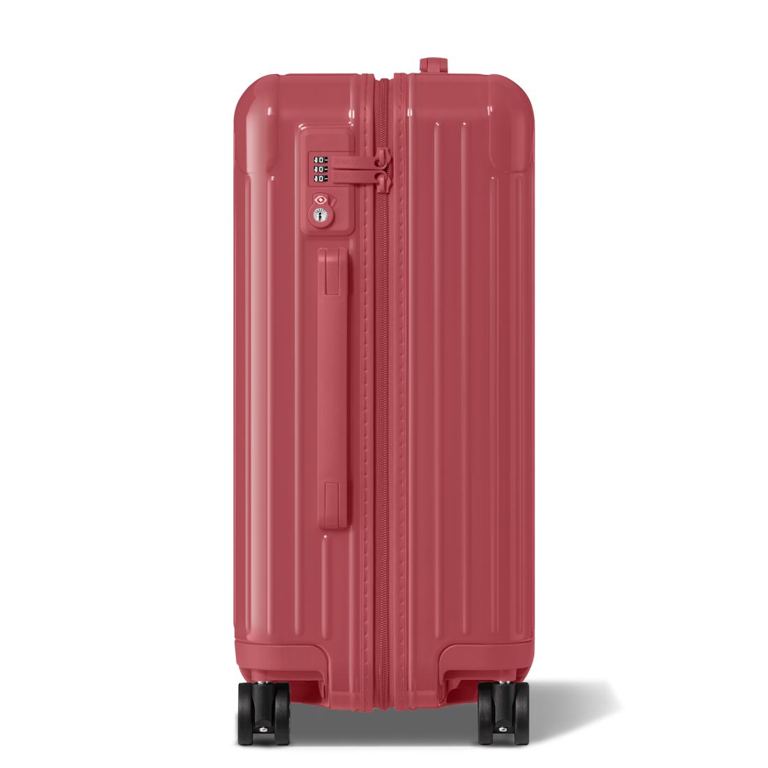 RIMOWA ペタルピンク 14ProiPhonecase All in pink with the latest capsule from RIMOWA