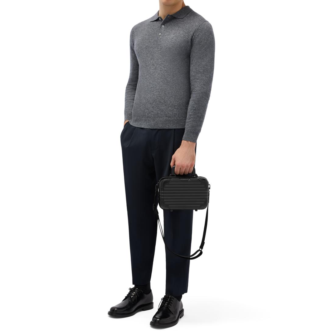 RIMOWA クロスボディバッグ　リモワ　クロスボディバック Original - Aluminum Cross-Body Bag 19 in black - High-End Everyday