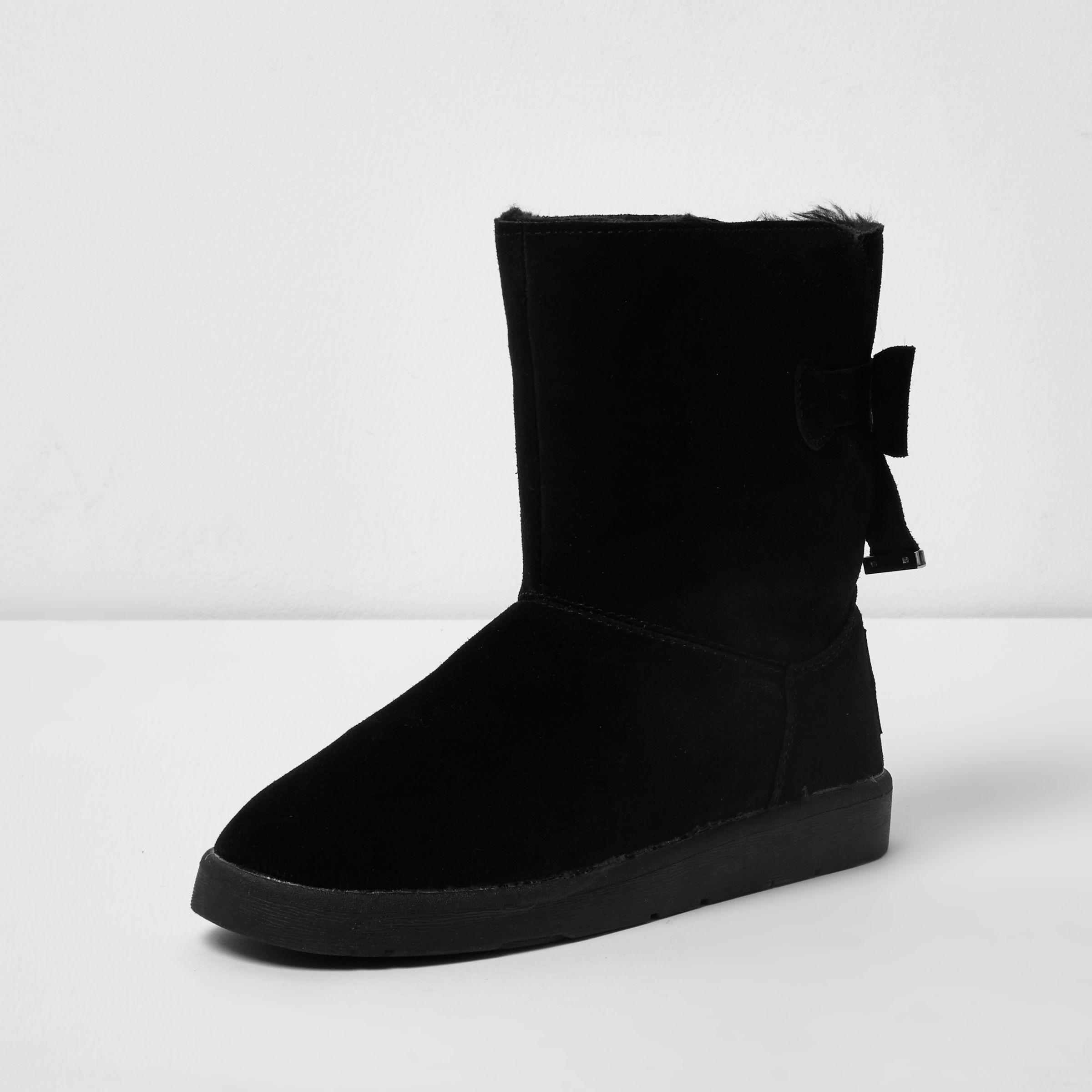 blue metallic booties