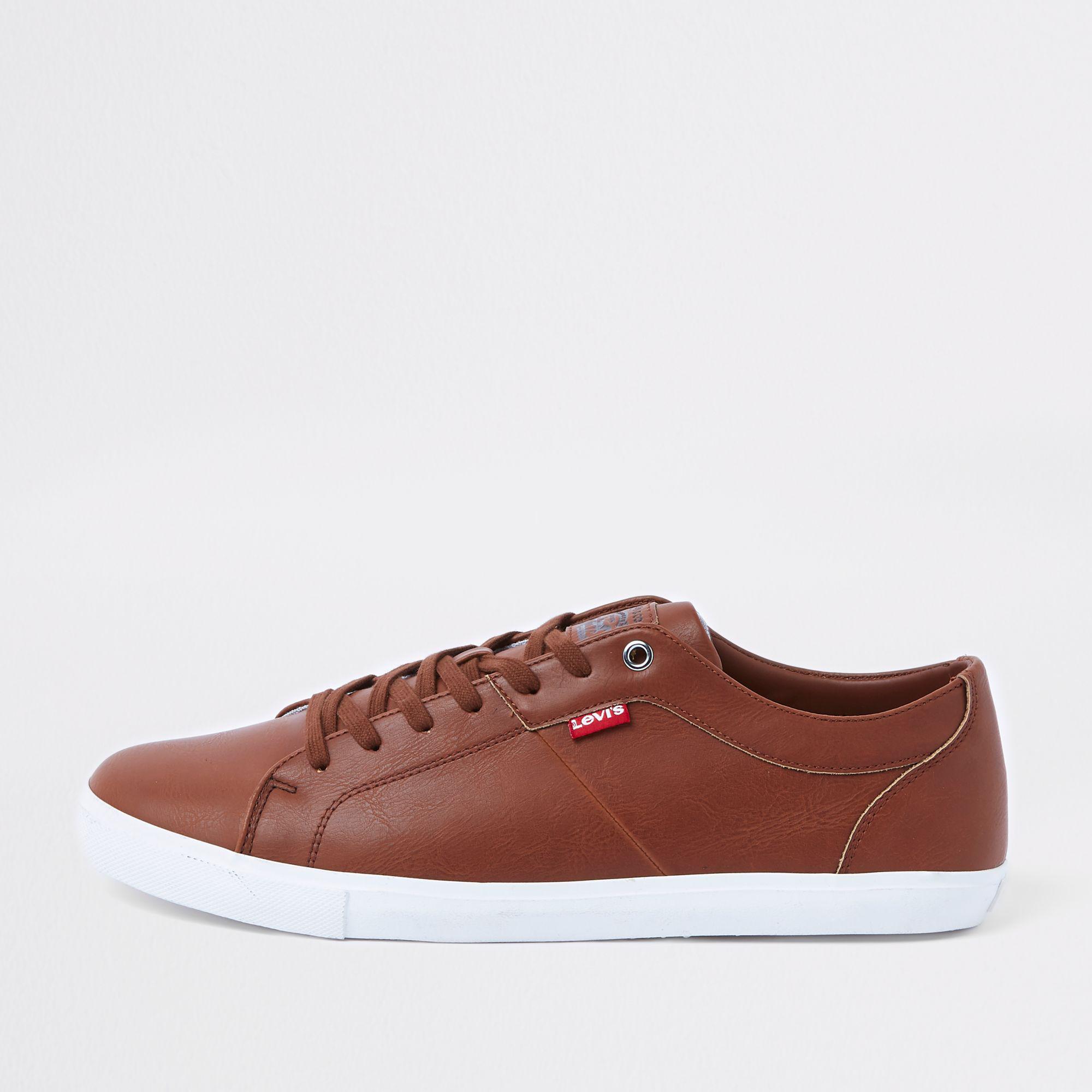 levis leather trainers