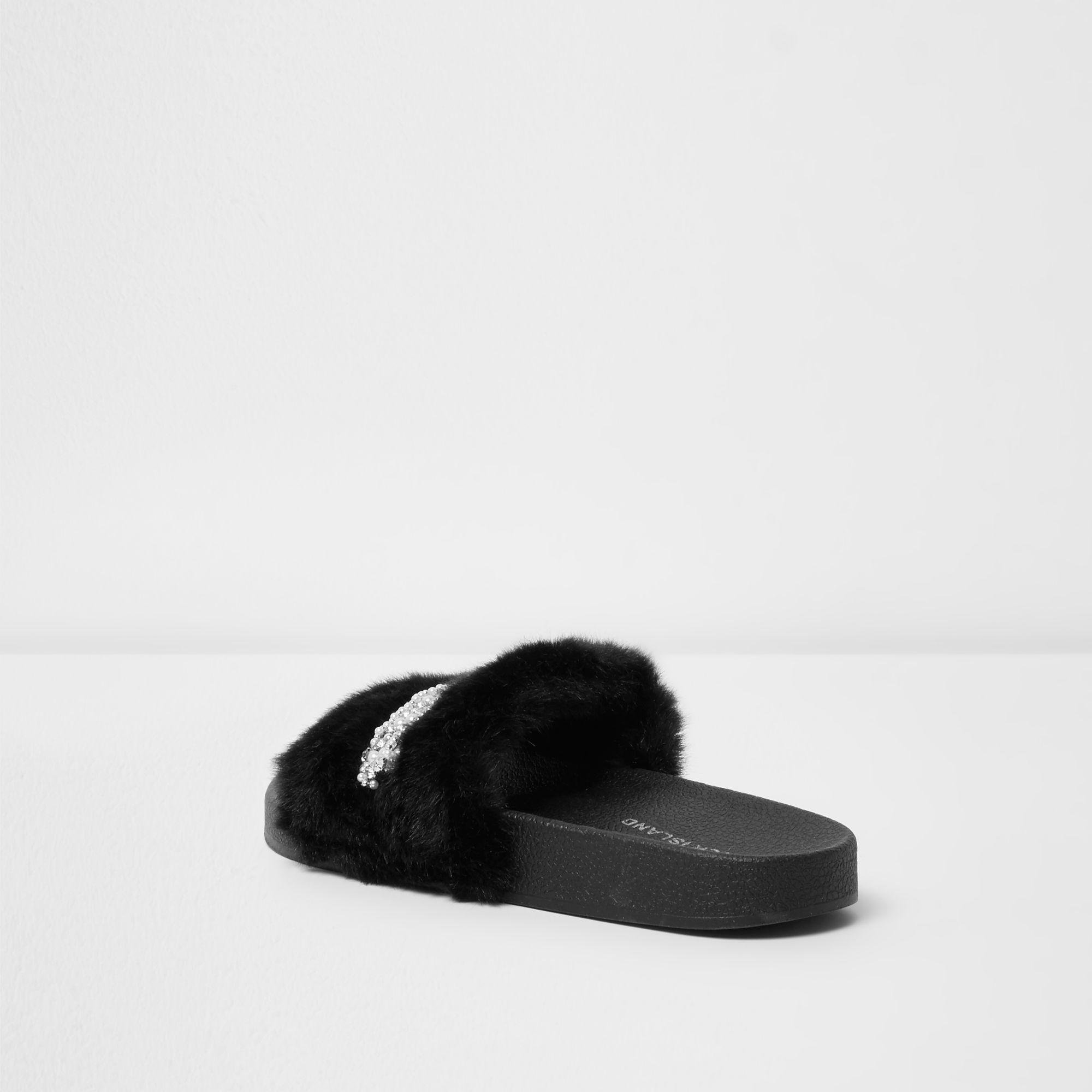 Fluffy diamante sliders Outlet