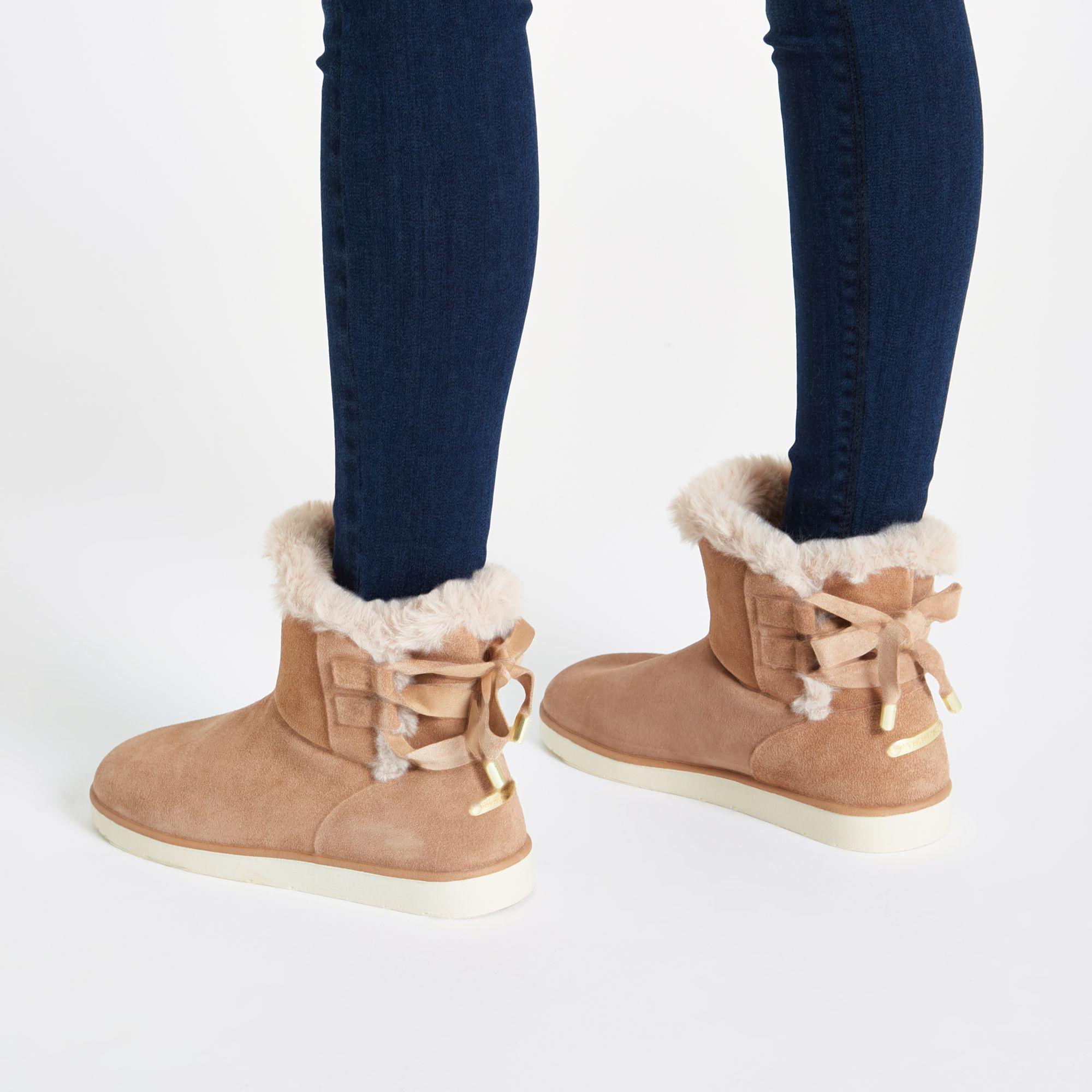 faux fur lined boots