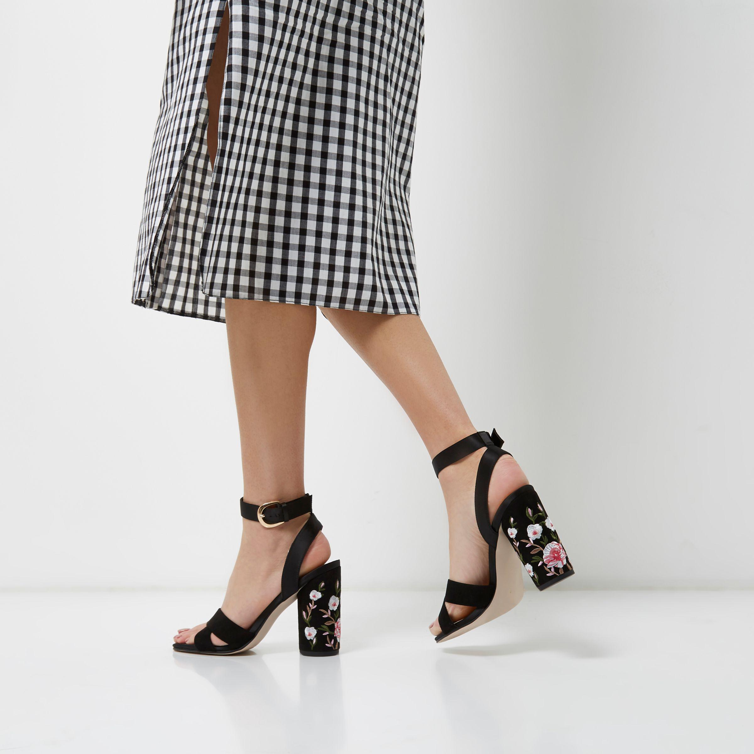 River Island Black Floral Embroidered Block Heel Sandals | Lyst