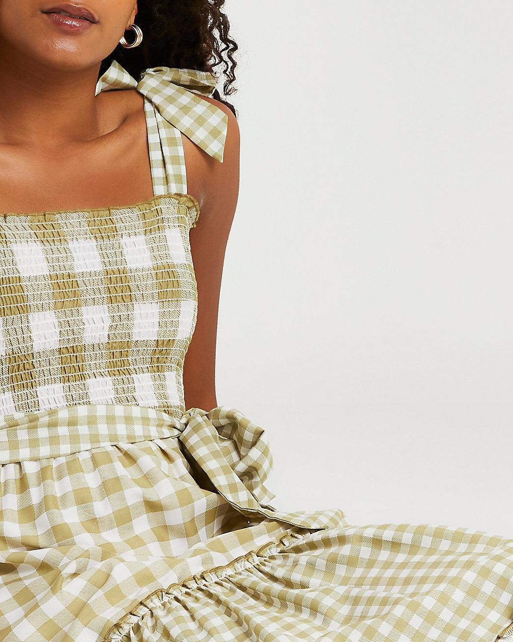 River Island Green Gingham Shirred Maxi Dress in Natural | Lyst UK
