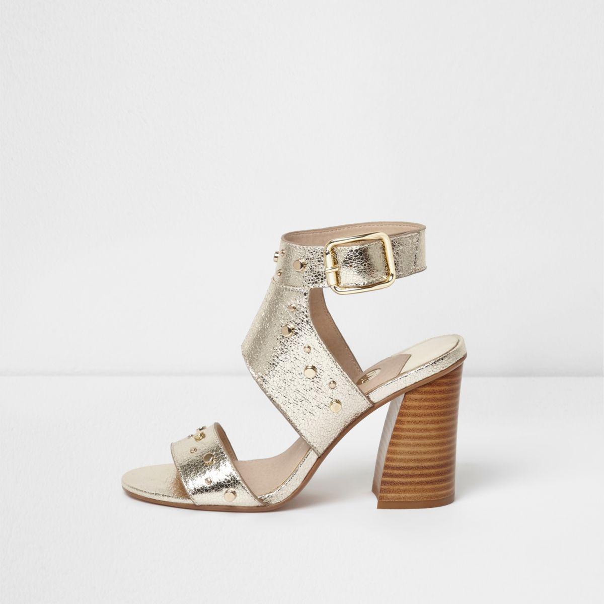 block heel wide sandals