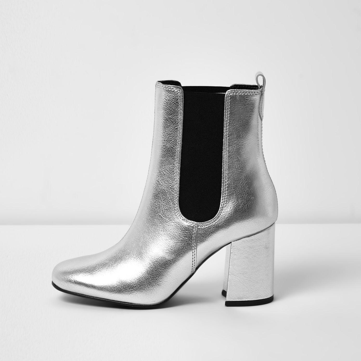 block boots