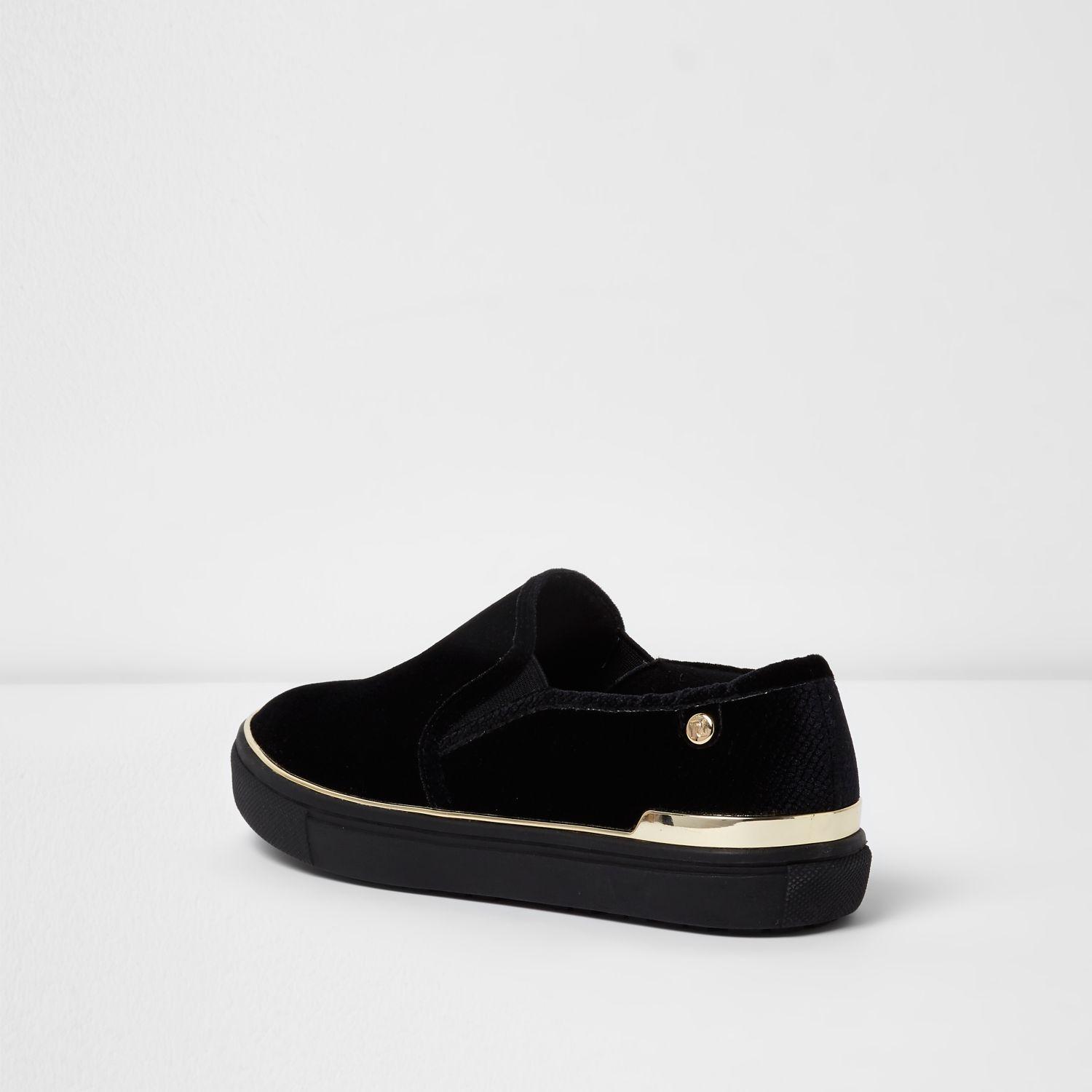 all black plimsolls womens