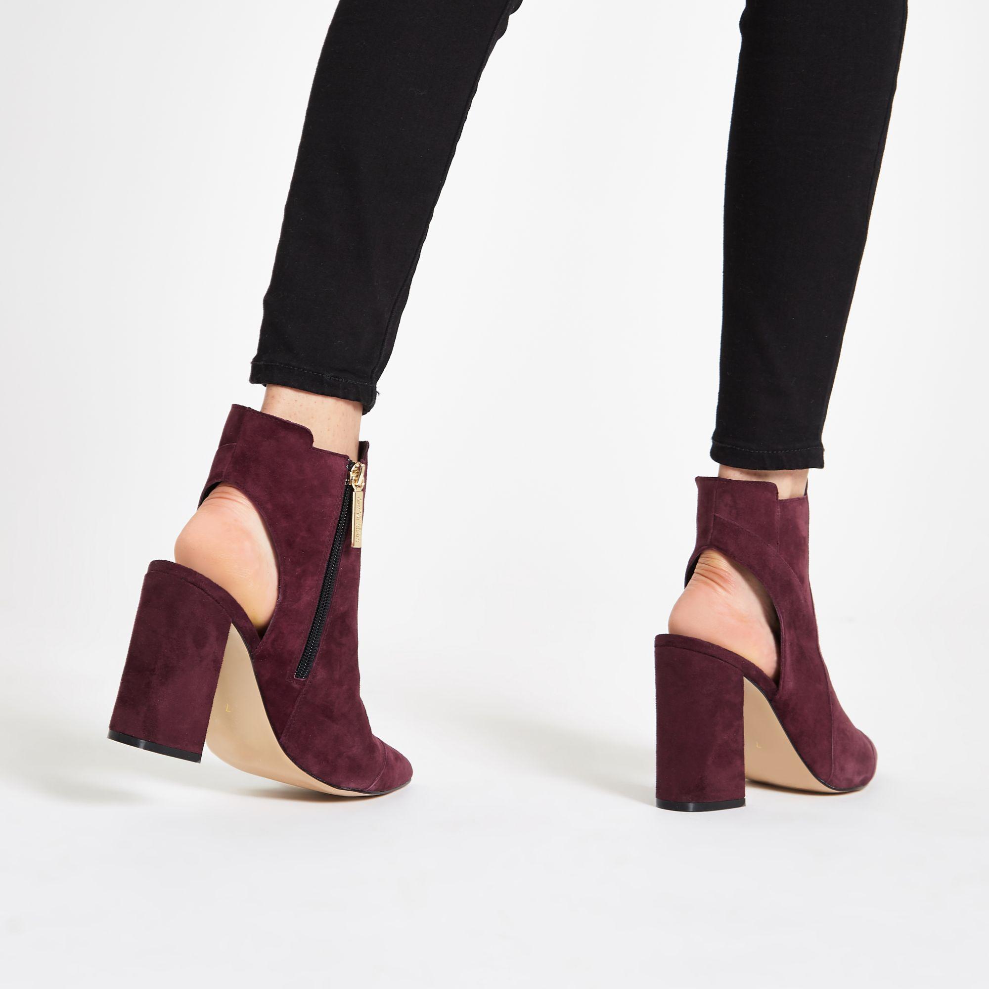 burgundy shoe boots