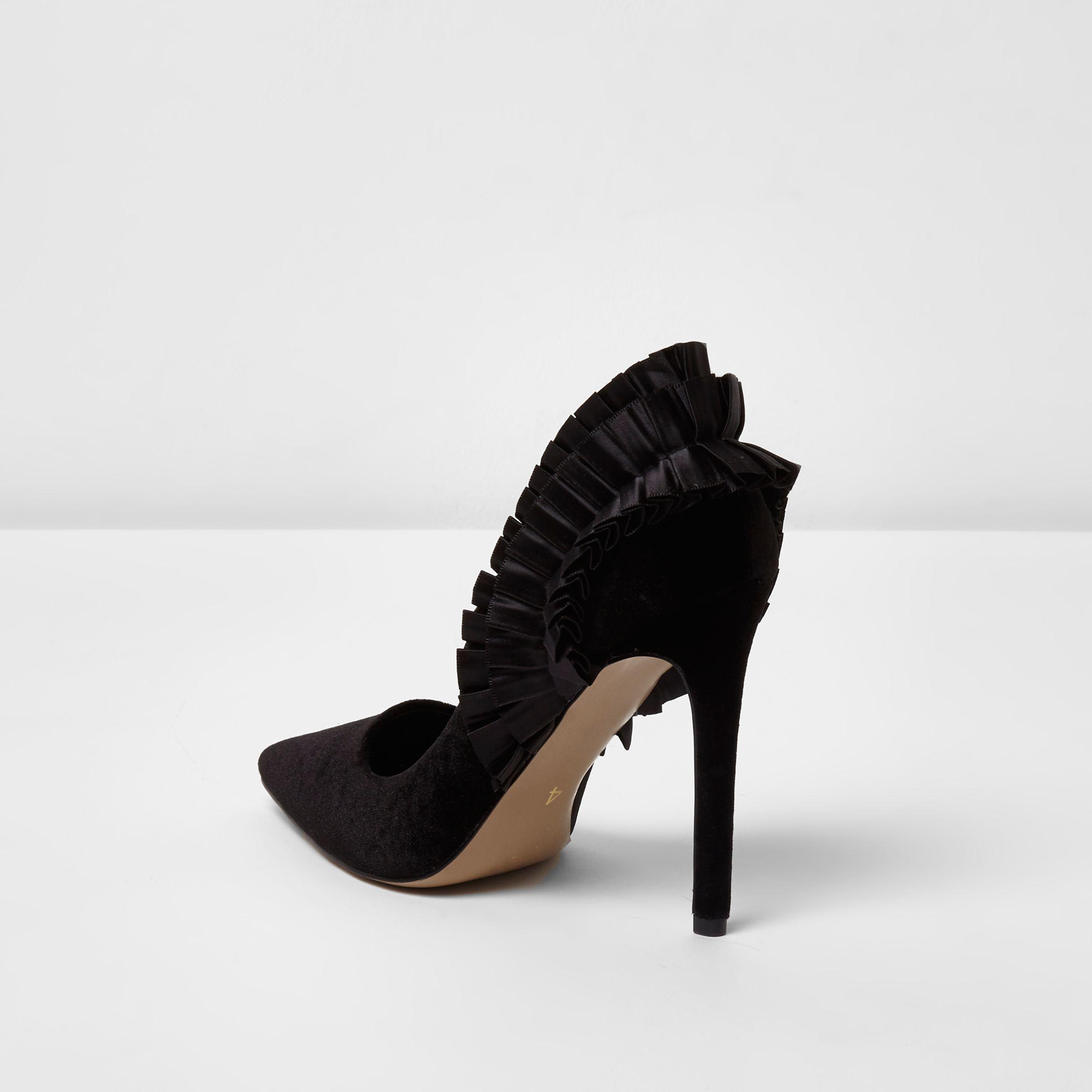 black ruffle heels