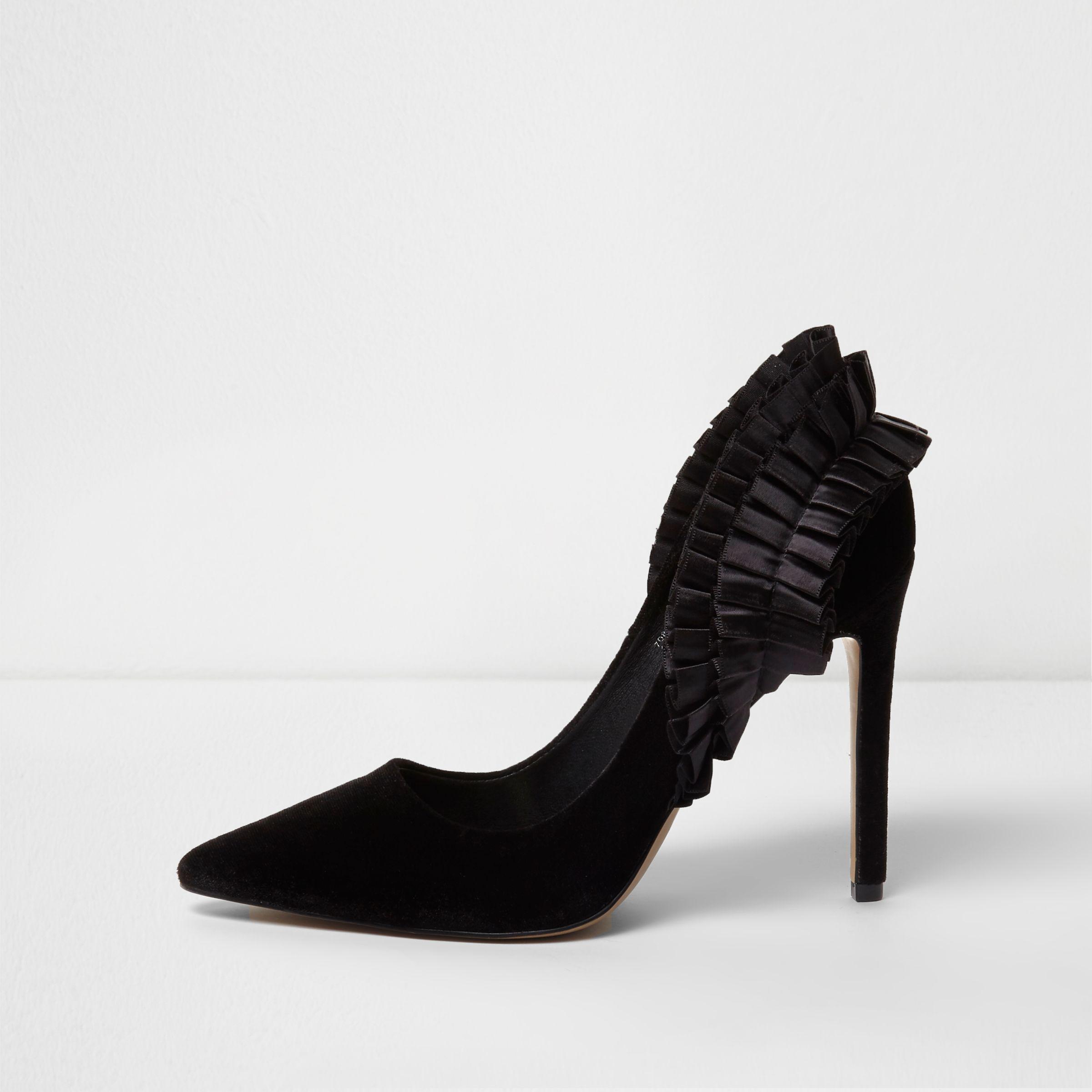 black ruffle heels