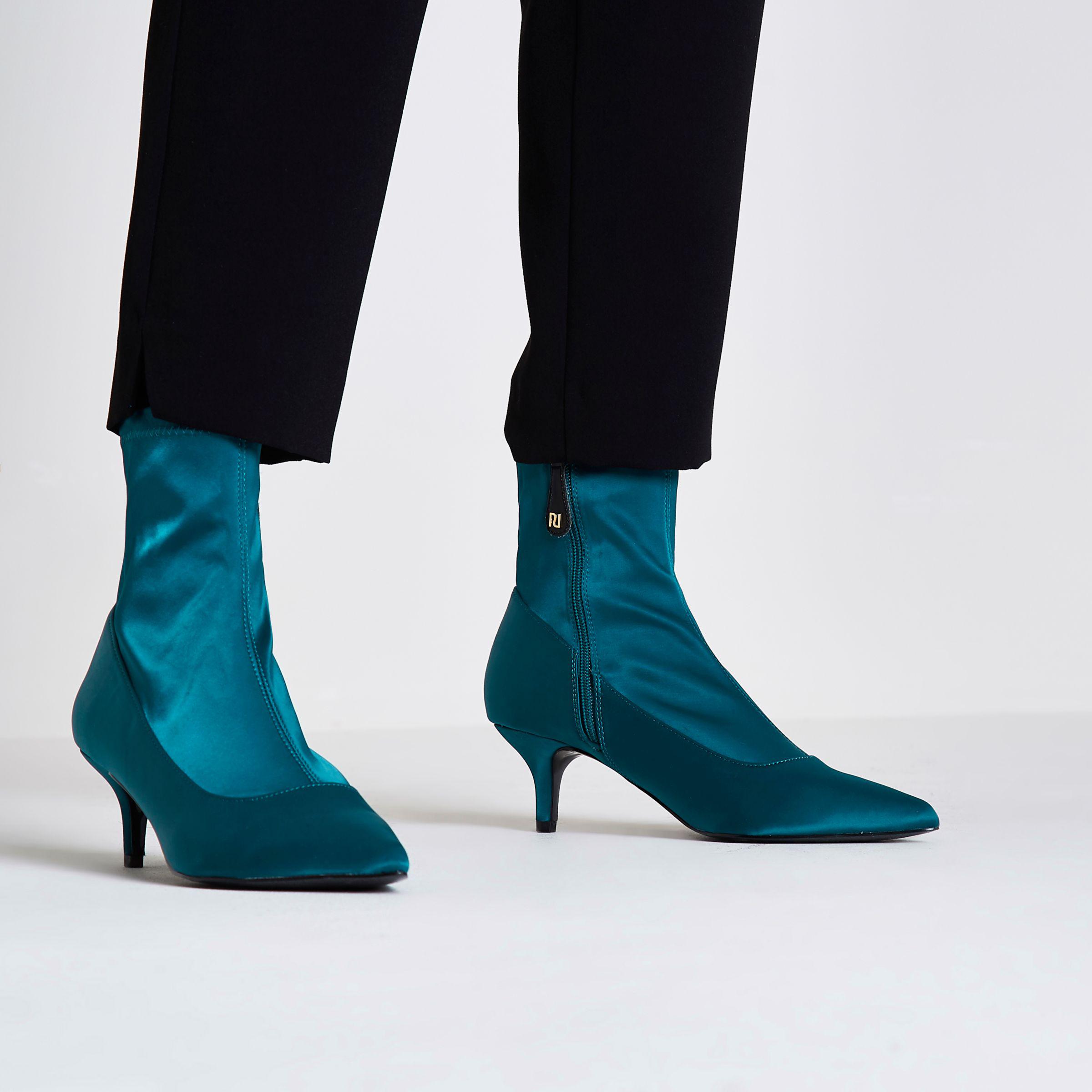 dark green kitten heels