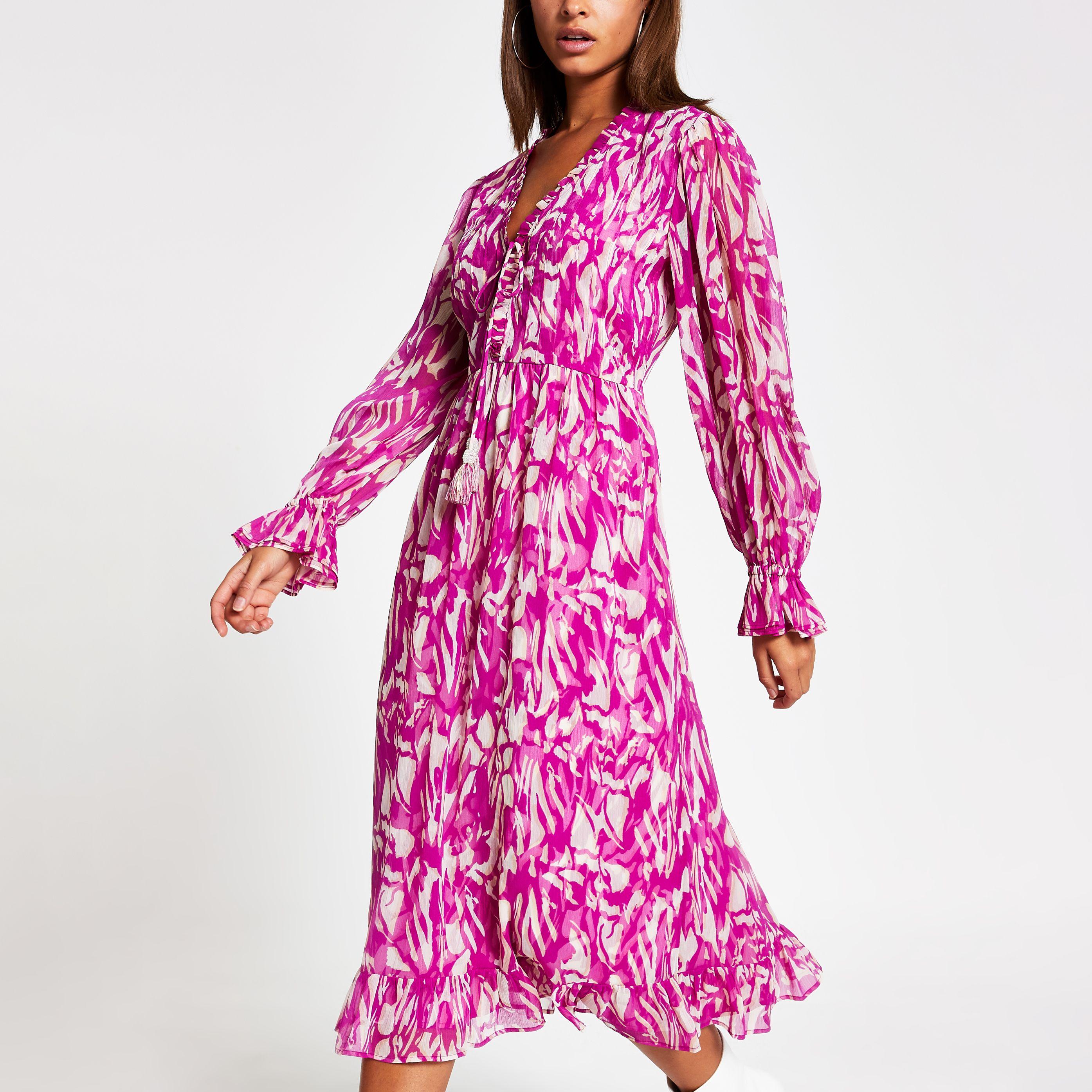 Long Sleeve Smock Midi Dress in Pink 
