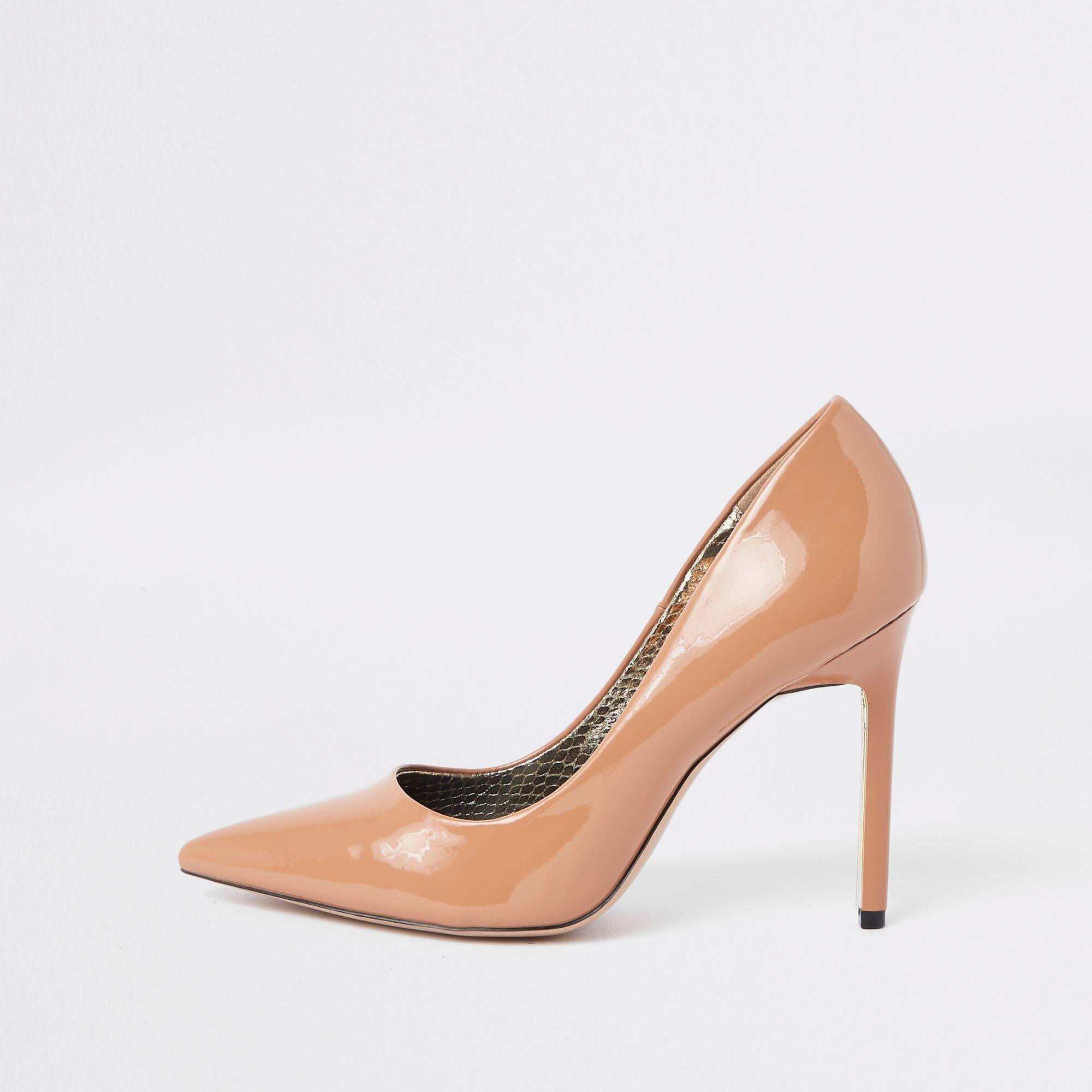 light pink court shoes
