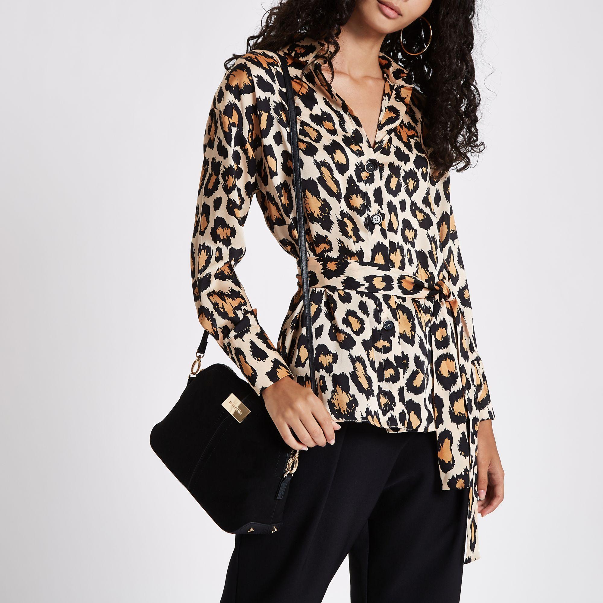 black kettle zip cross body bag