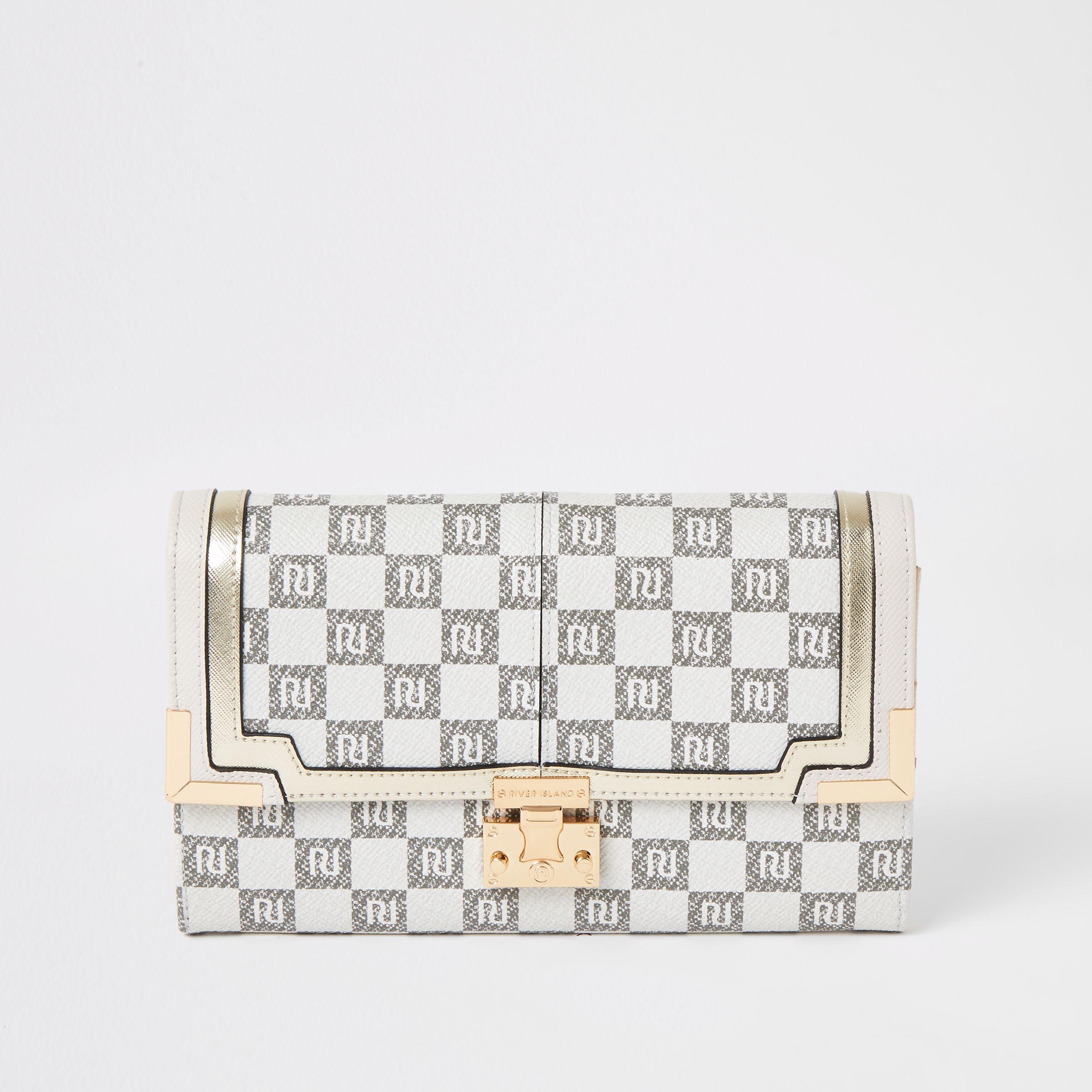 geometry dash backpack