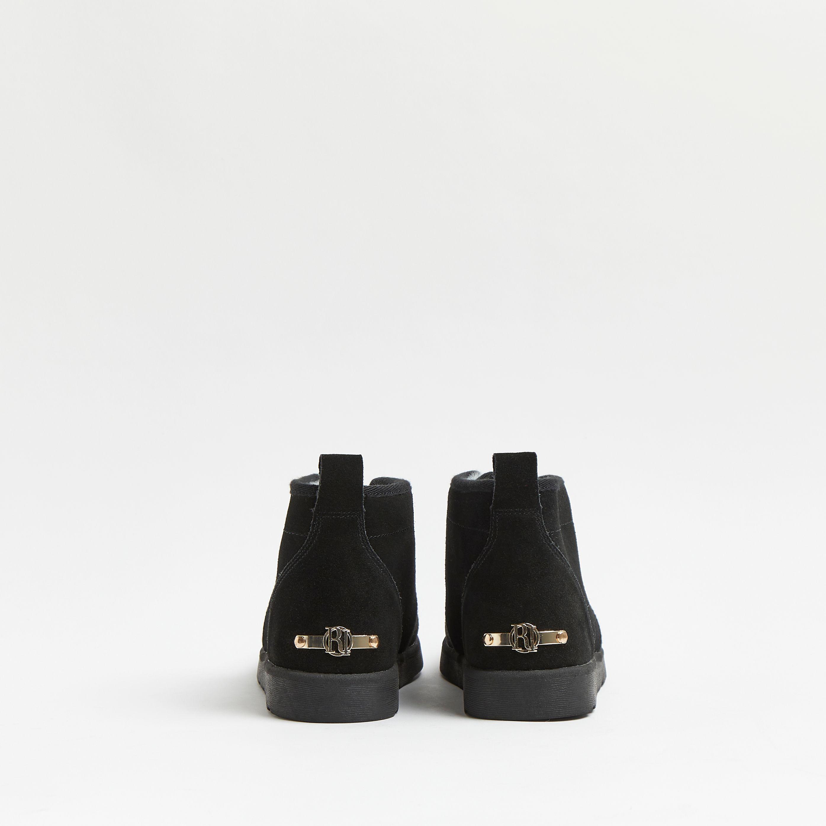 fur lined desert boots