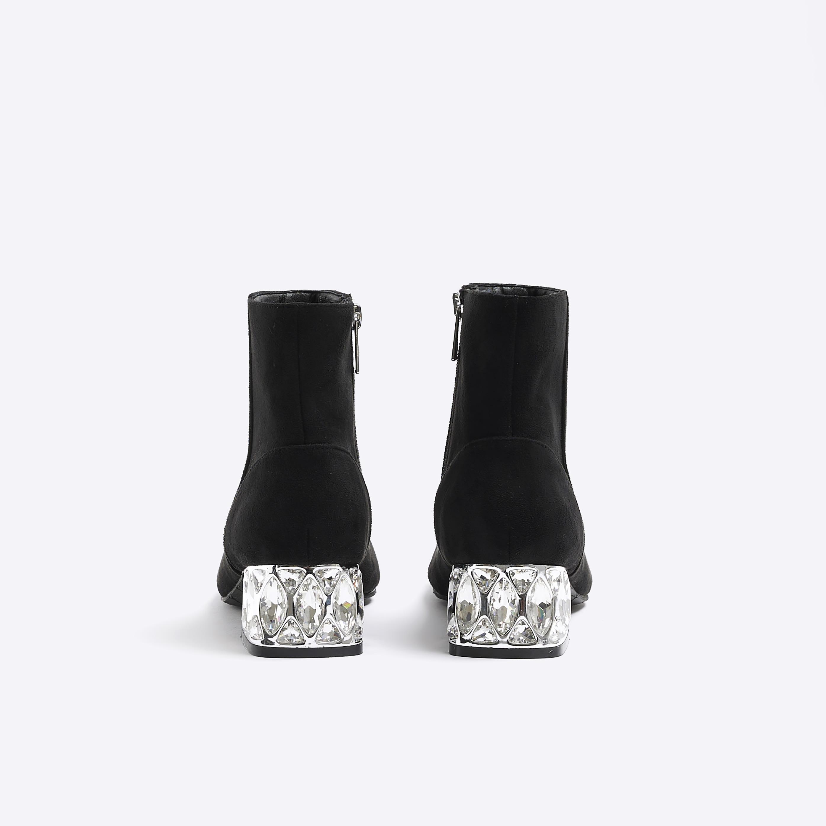 Black boots with diamante heel 2025