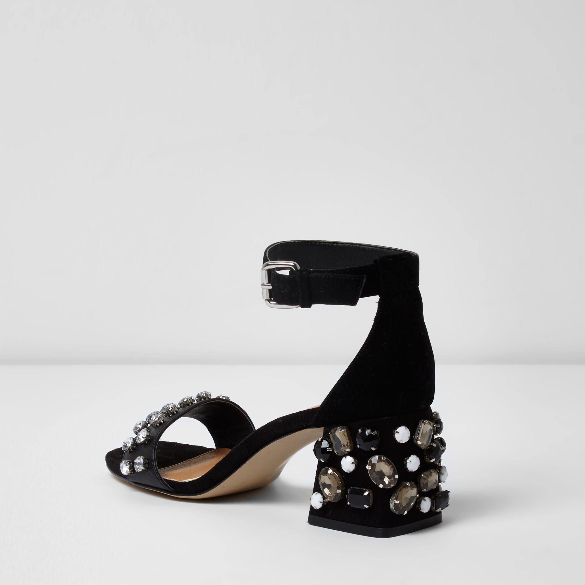 block heels embellished