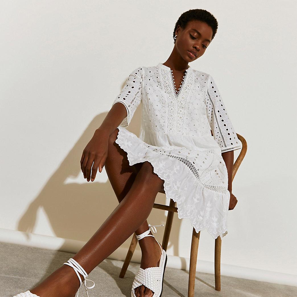 broderie beach dress