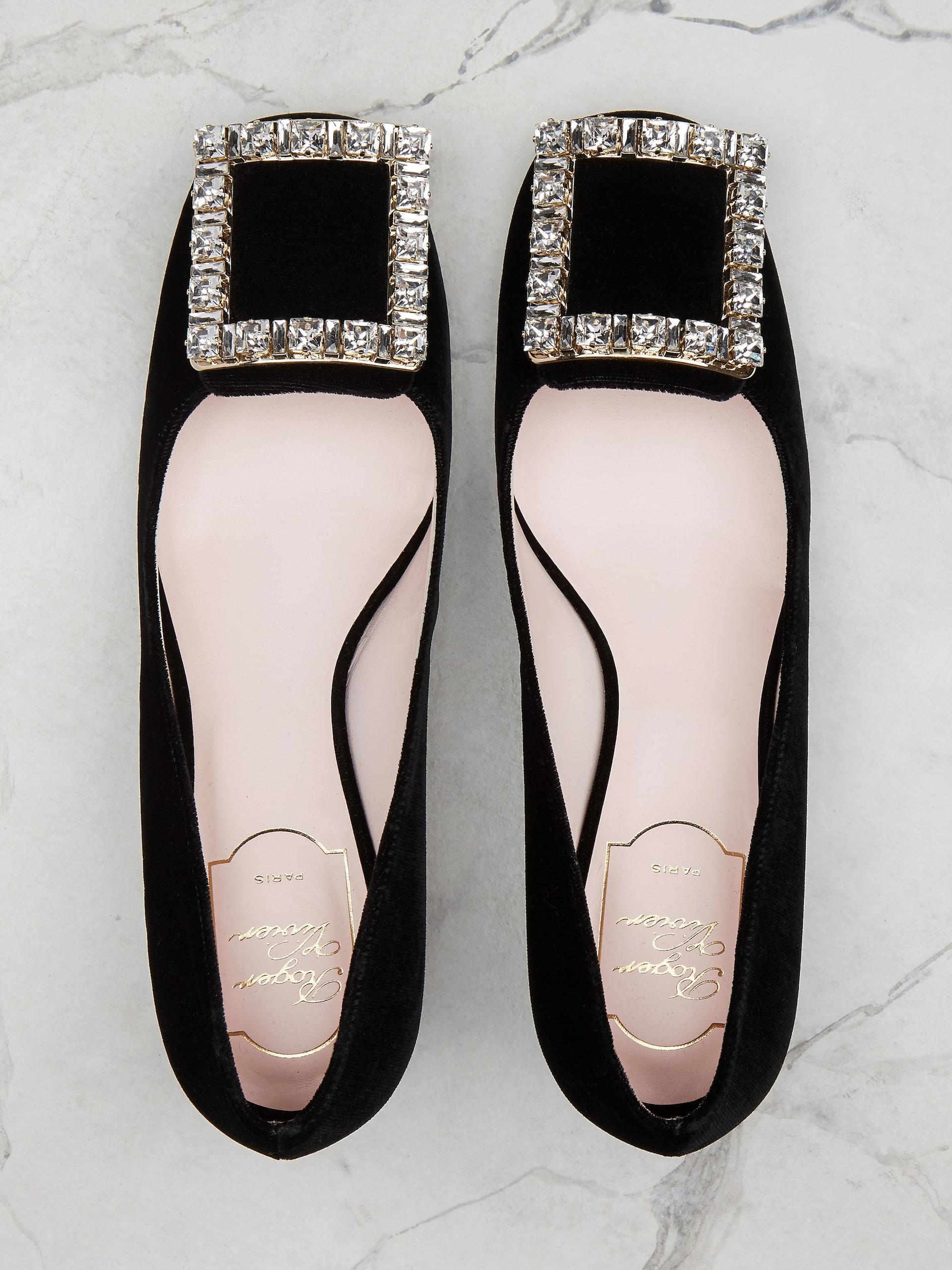 tres vivier strass buckle pumps