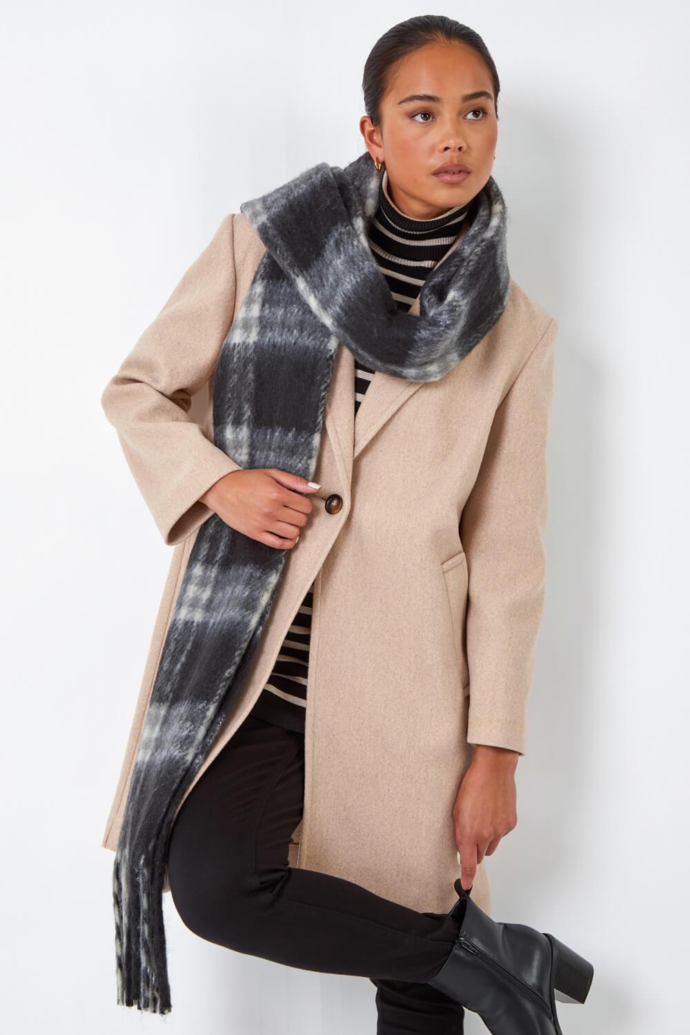 roman scarves