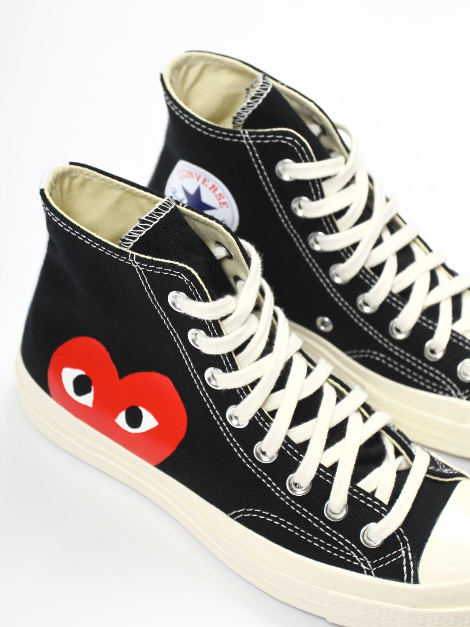 black converse high tops heart