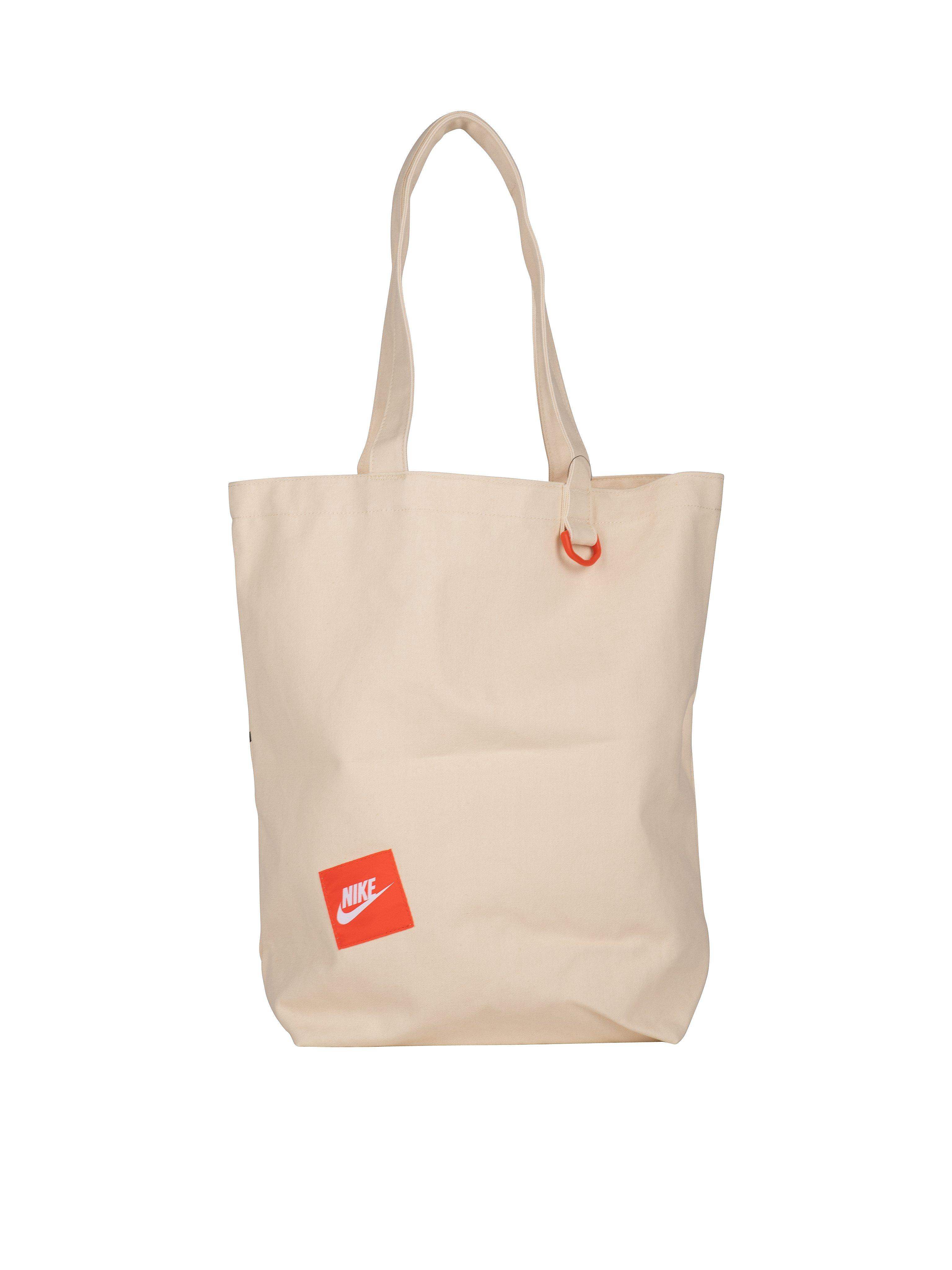 Nike Nk Heritage Tote Gfx in Natural 