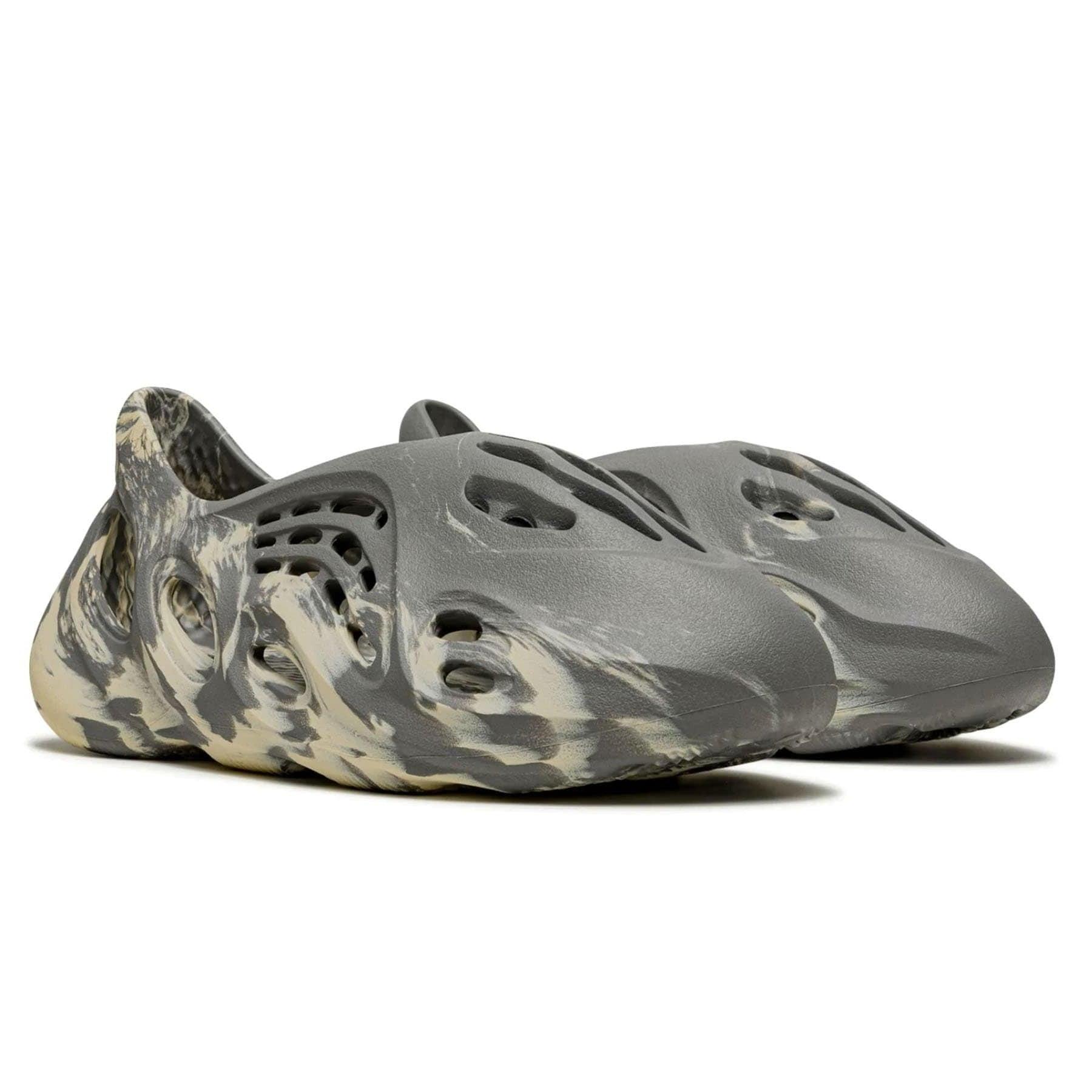 yeezy foam runner vitkac