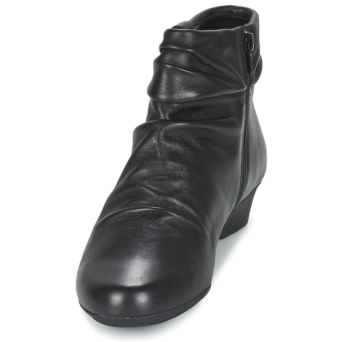 Clarks Matron Ella Low Ankle Boots in Black Lyst