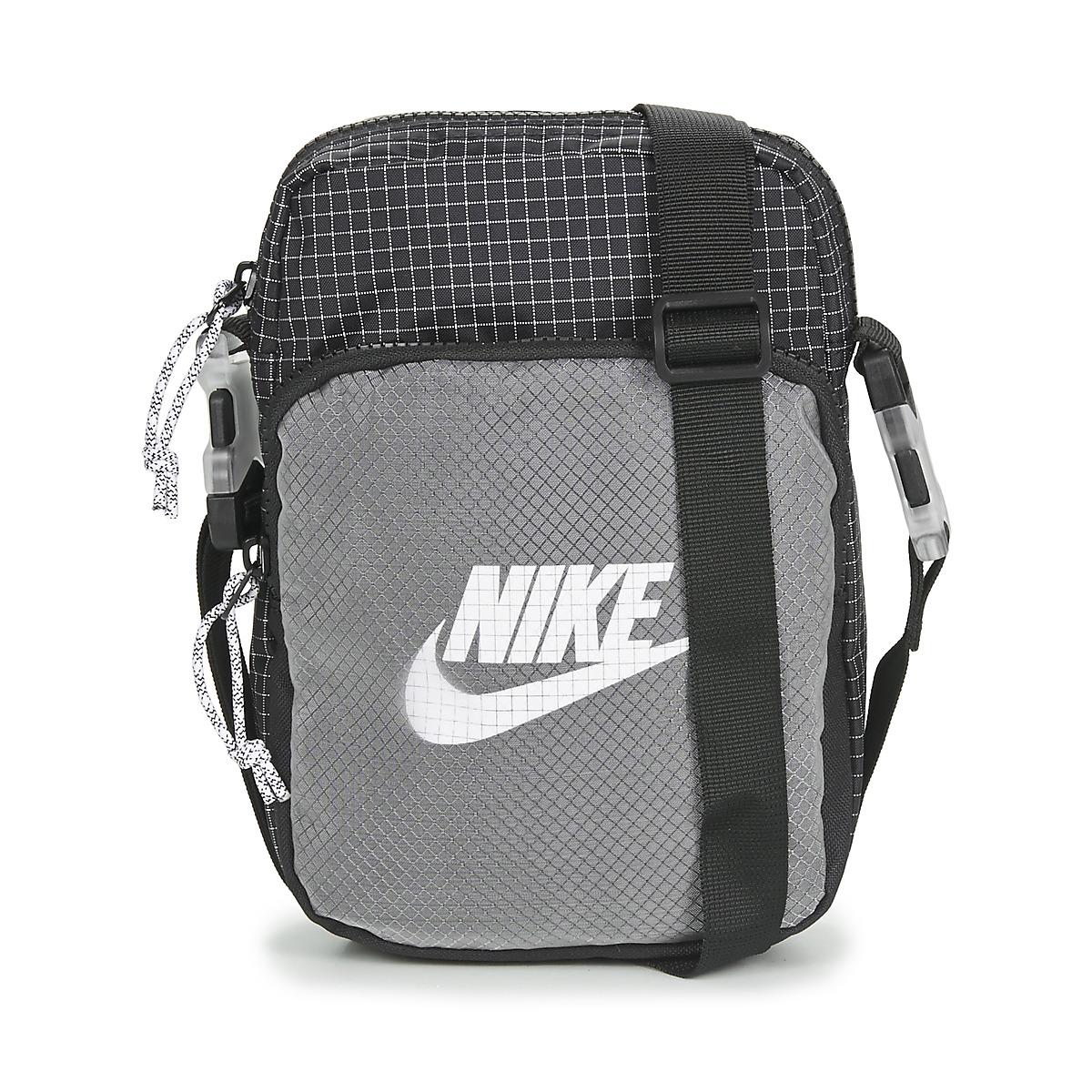nike small pouch bag