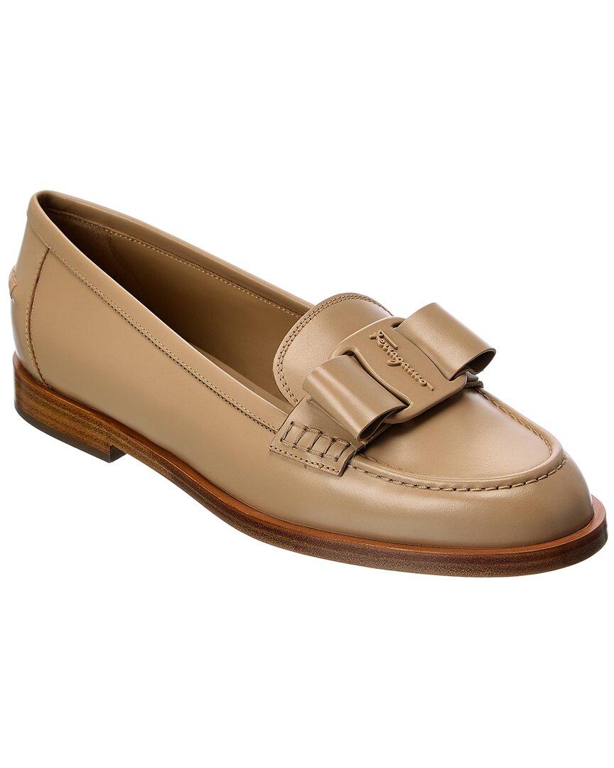 Womens Shoes Flats and flat shoes Loafers and moccasins Ferragamo Viva Bow Leather Loafers in Brown 