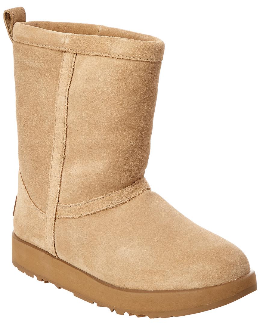 uggs in beige