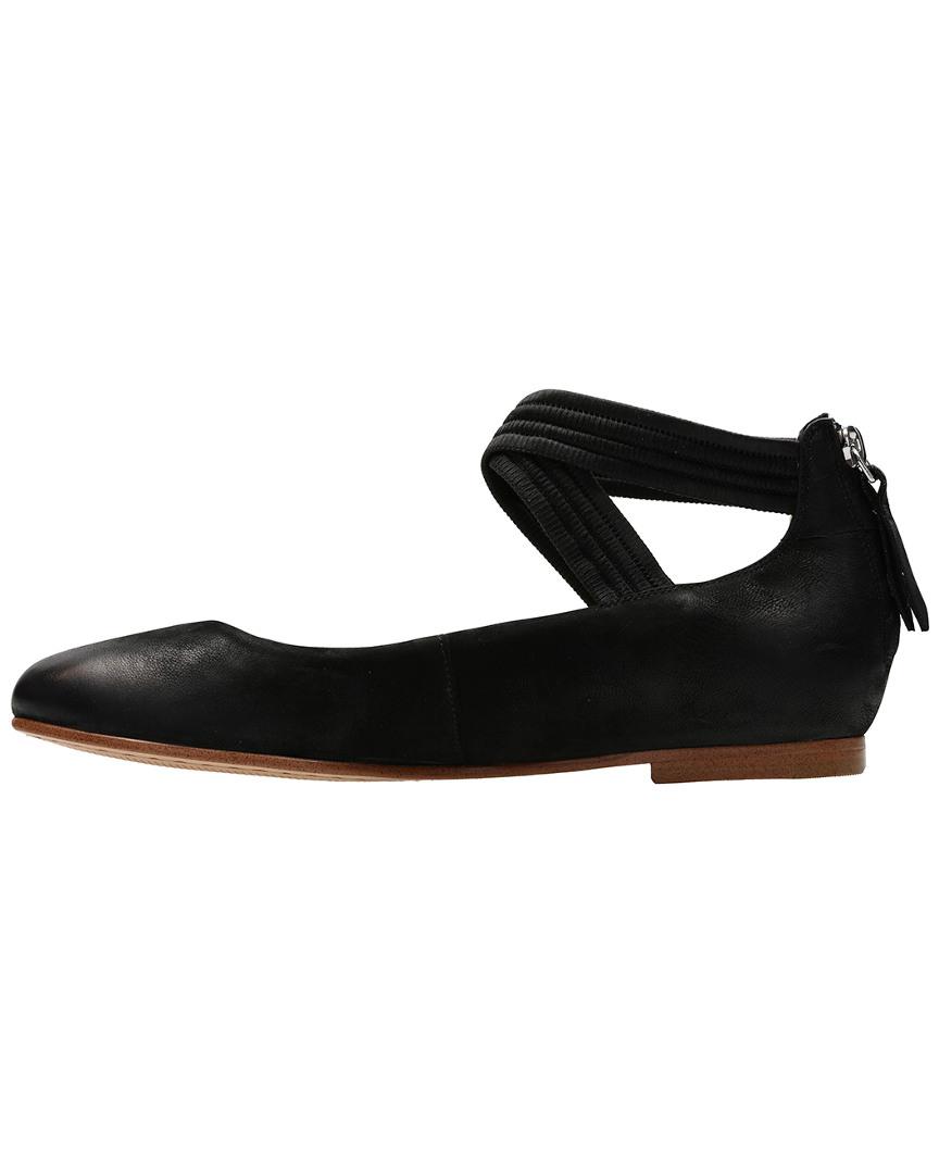 Clarks Grace Anna Leather Flat in Black | Lyst