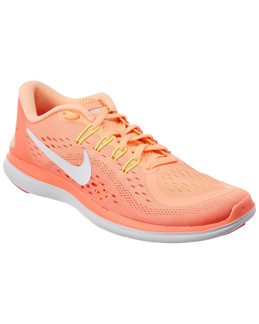 Nike Women's Flex 2017 Rn Running Shoe in Orange | Lyst