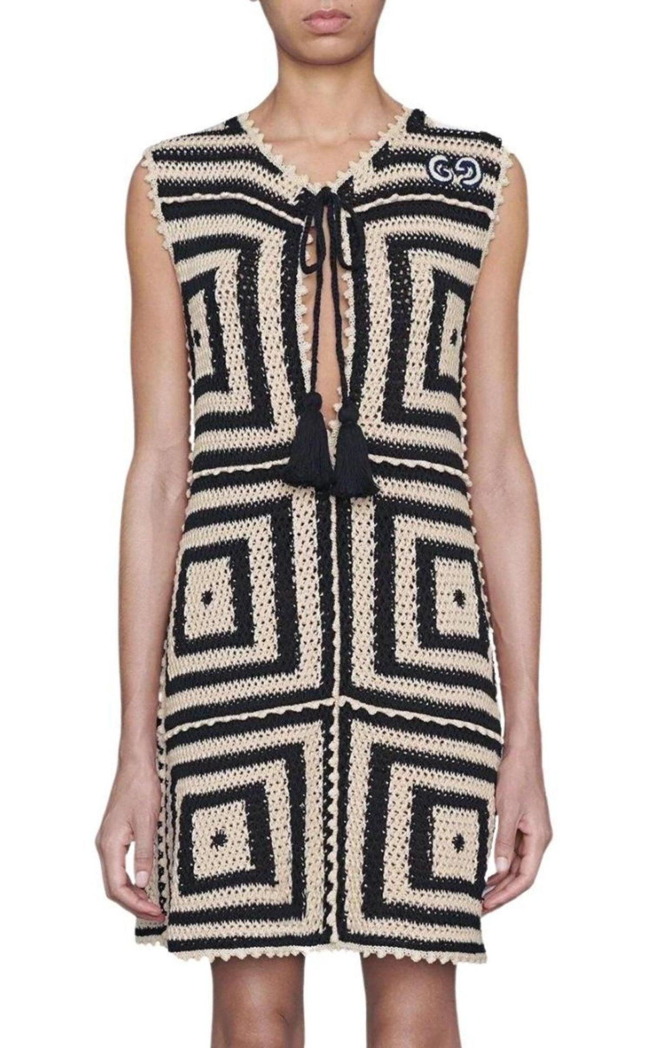 Gucci Crochet-knit Cotton Short Dress in Gray | Lyst
