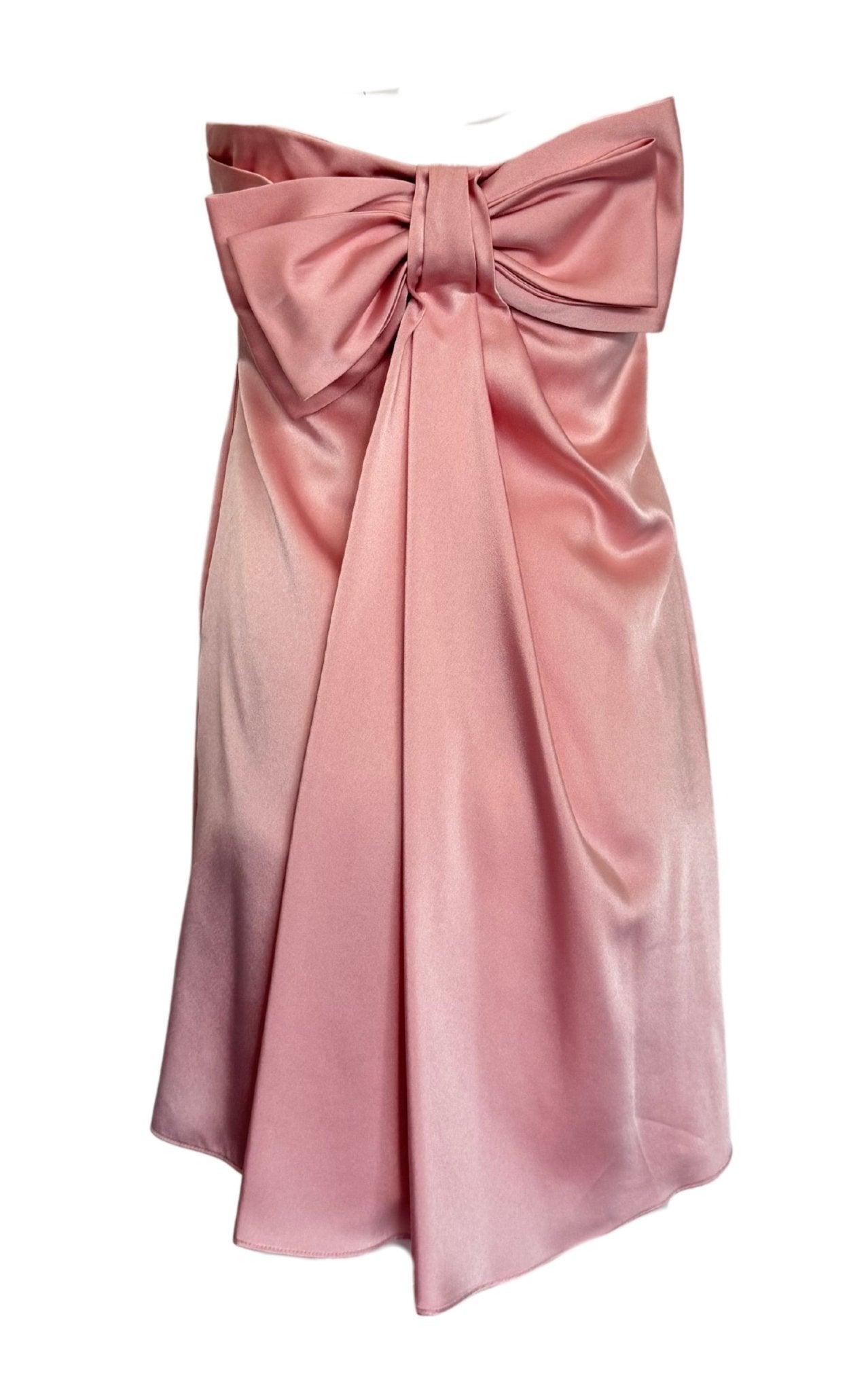 open lace back dress Amazon.com: BCBGMAXAZRIA Women's Ruffle Cap Sleeve A Line Evening Dress  Square Neck Short Tiered Ruffle Skirt, Pink, 0 : Clothing, Shoes & Jewelry