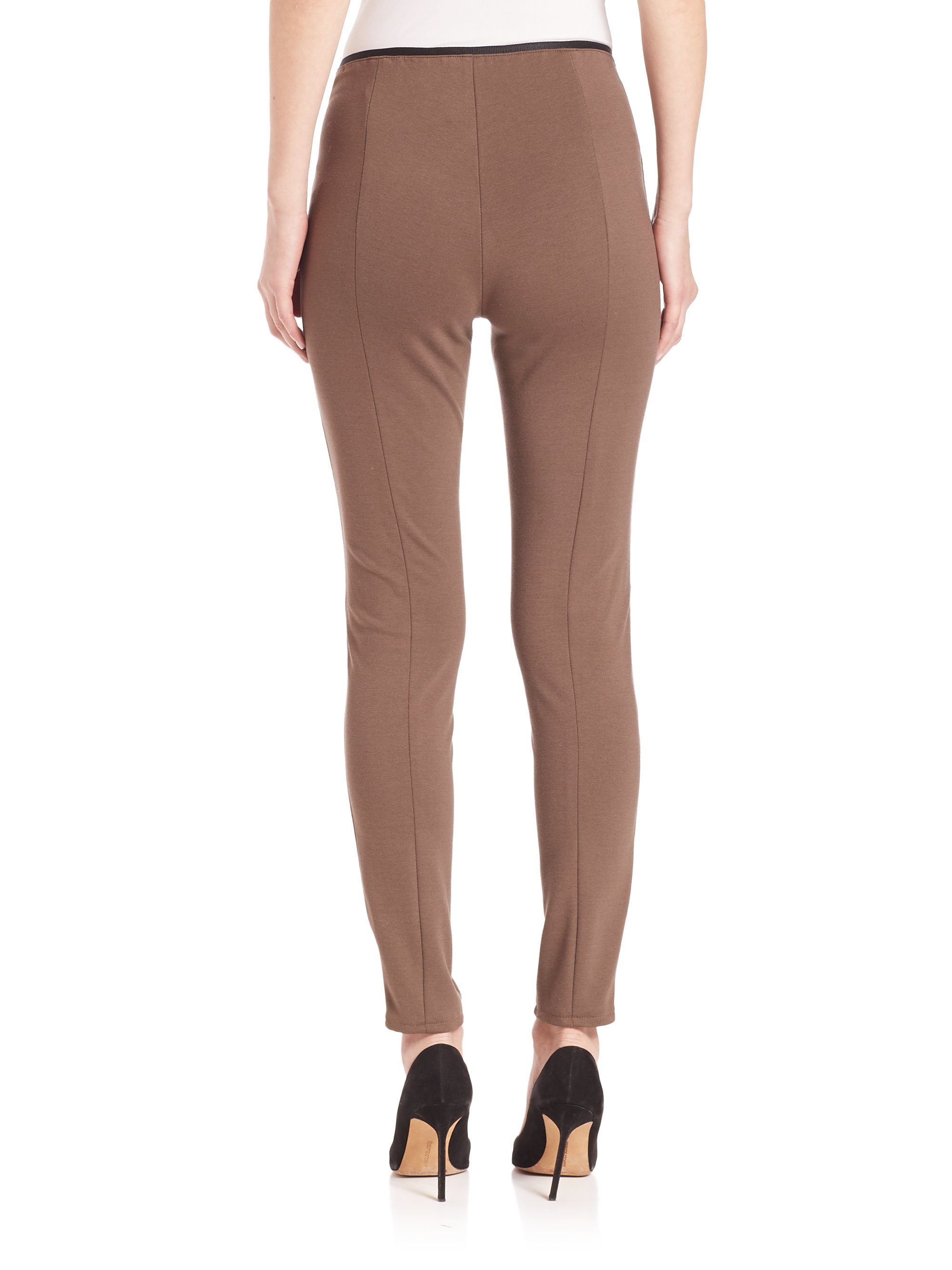 What Color Top Goes With Brown Leggings Women's