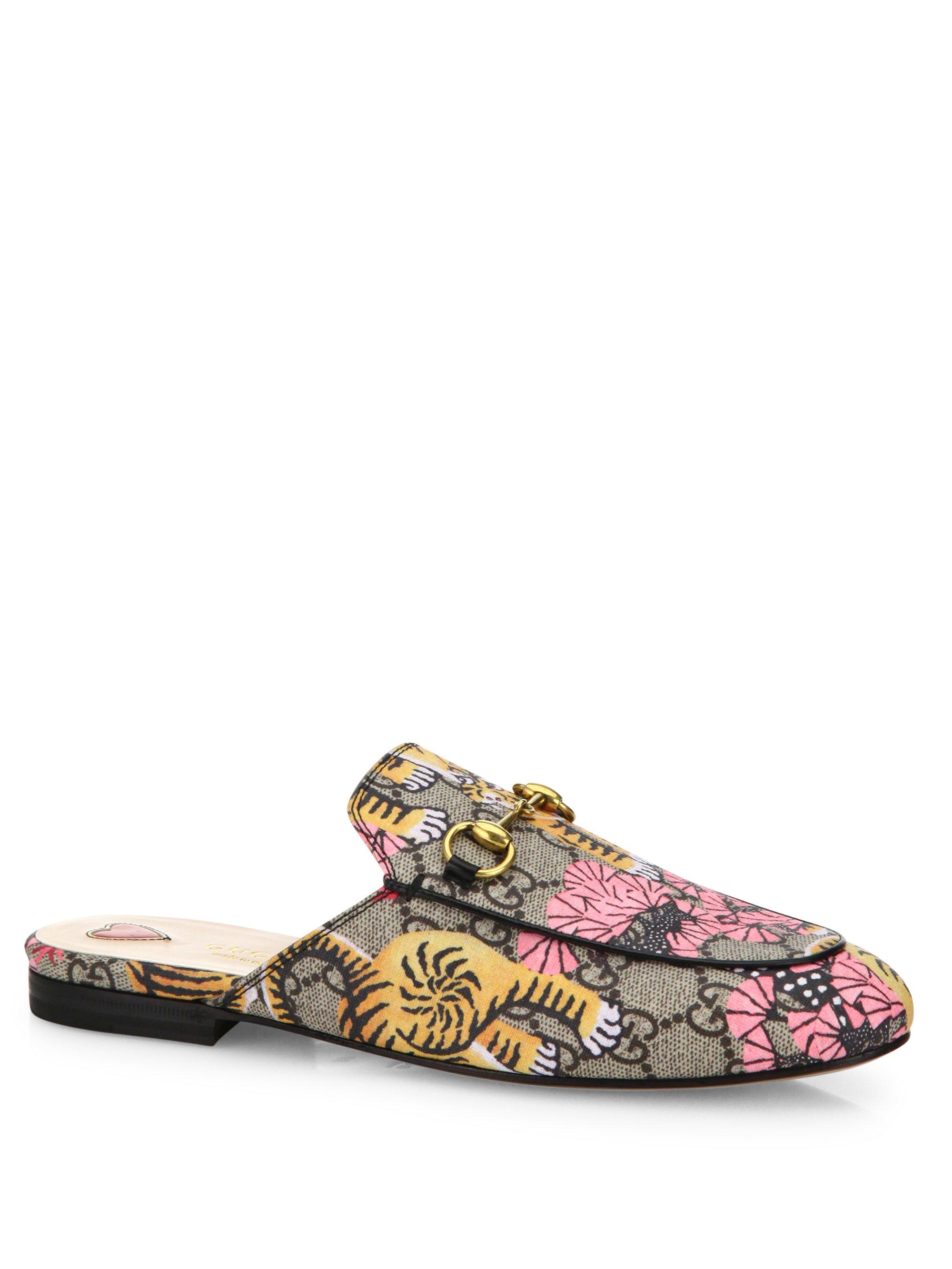 Gucci Begie Tiger Print GG Supreme Canvas Princetown Mules | Lyst