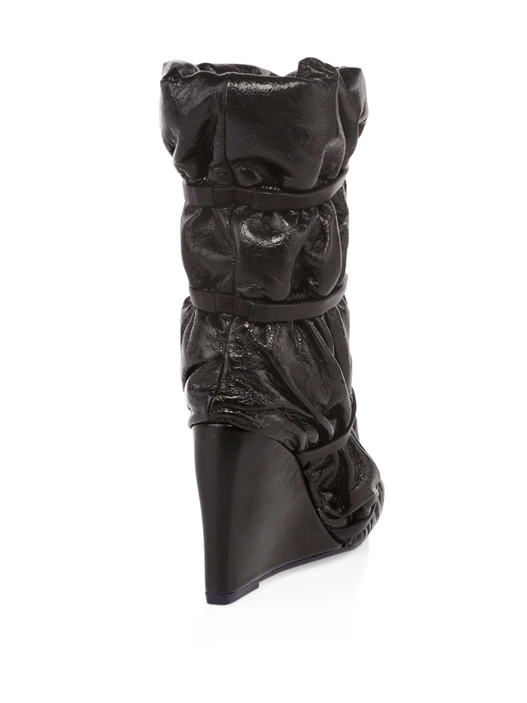 stuart weitzman duvet boot