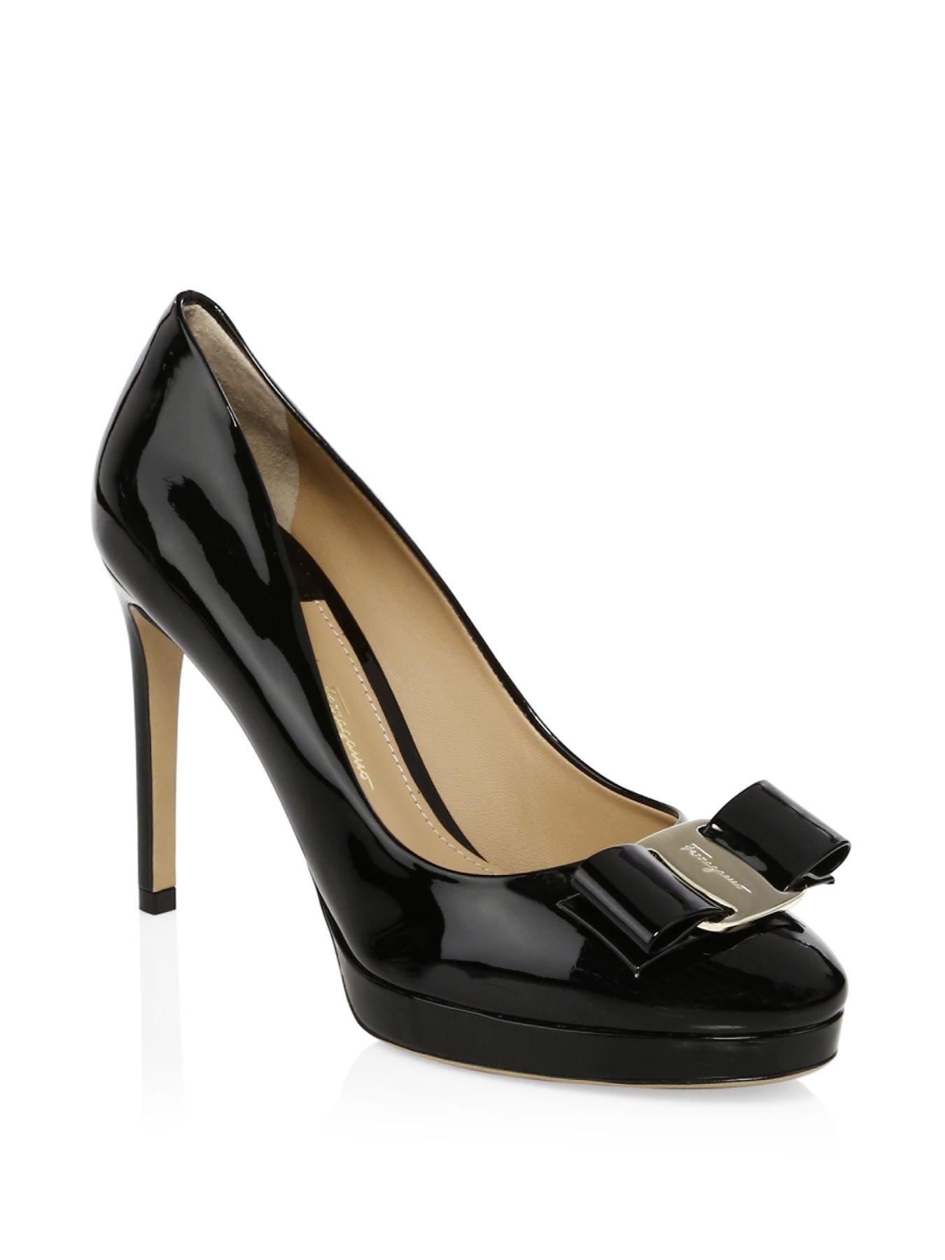 salvatore ferragamo osimo pump