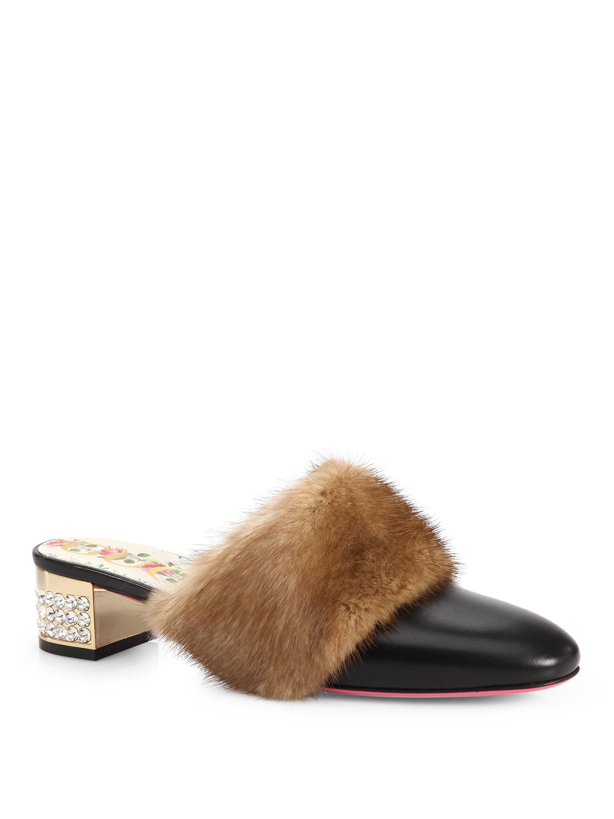 Gucci Leather Slide With Mink Fur in Black - Lyst