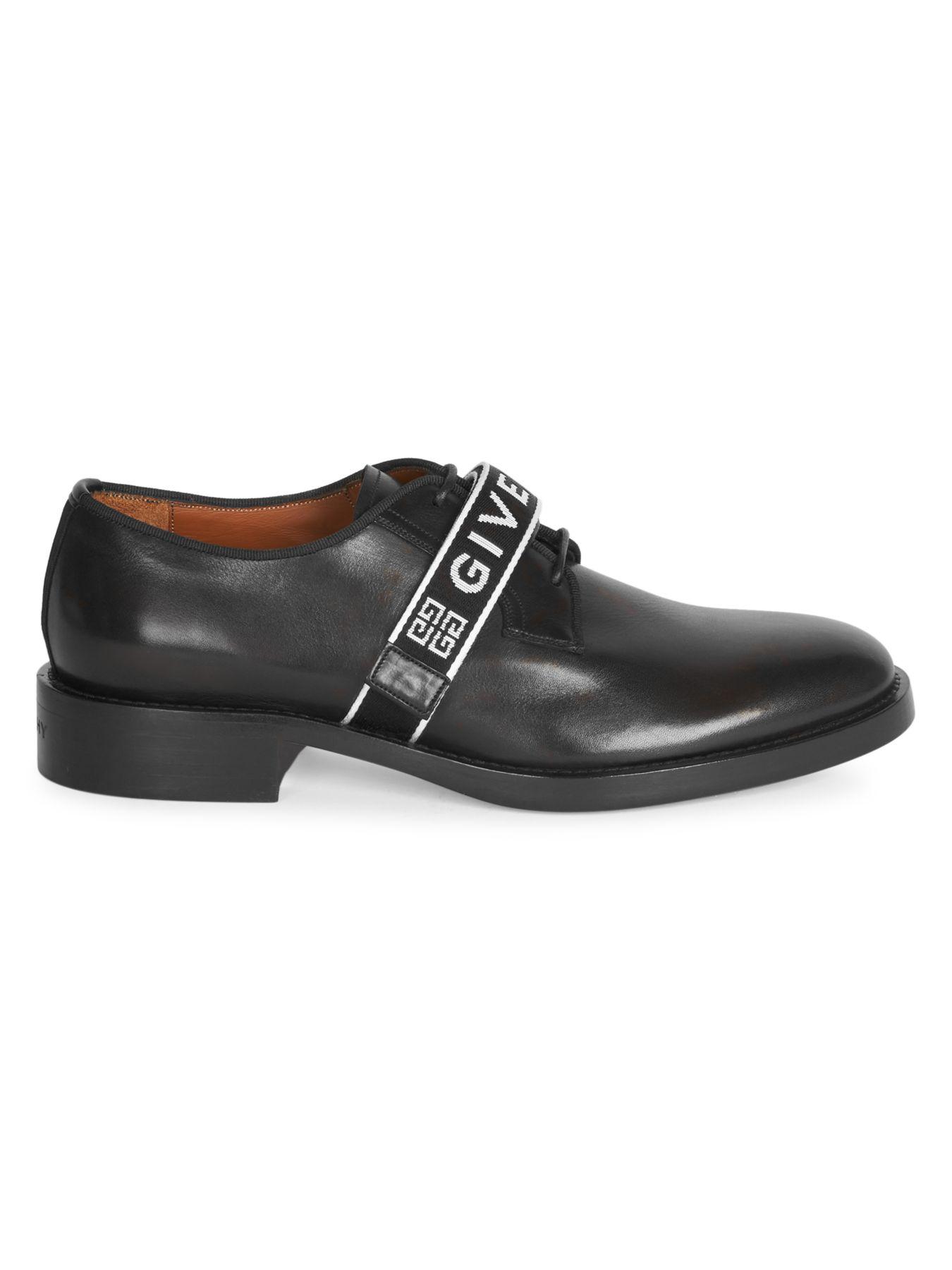 Givenchy Cruz Leather Derby Shoes in Black White (Black