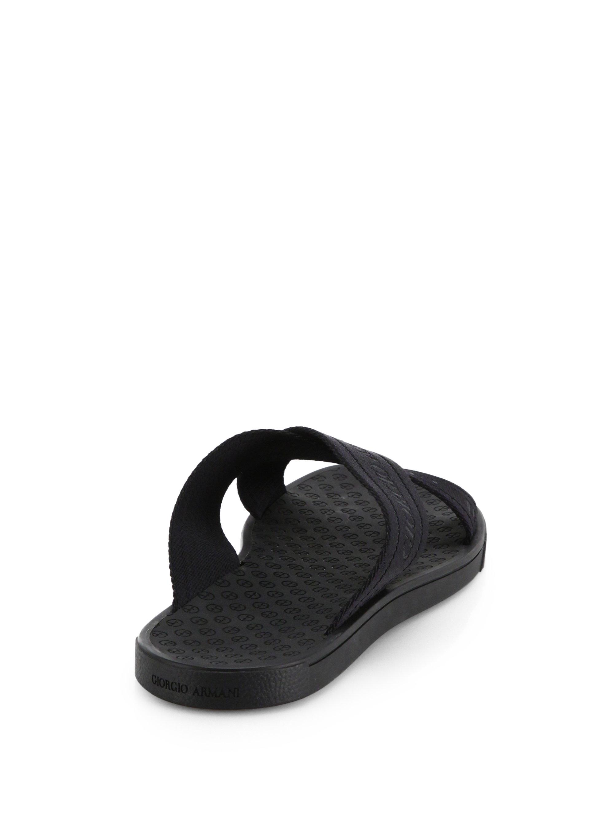 Gucci Men's GG canvas slide sandal | Gucci men shoes, Men slides, Gucci men