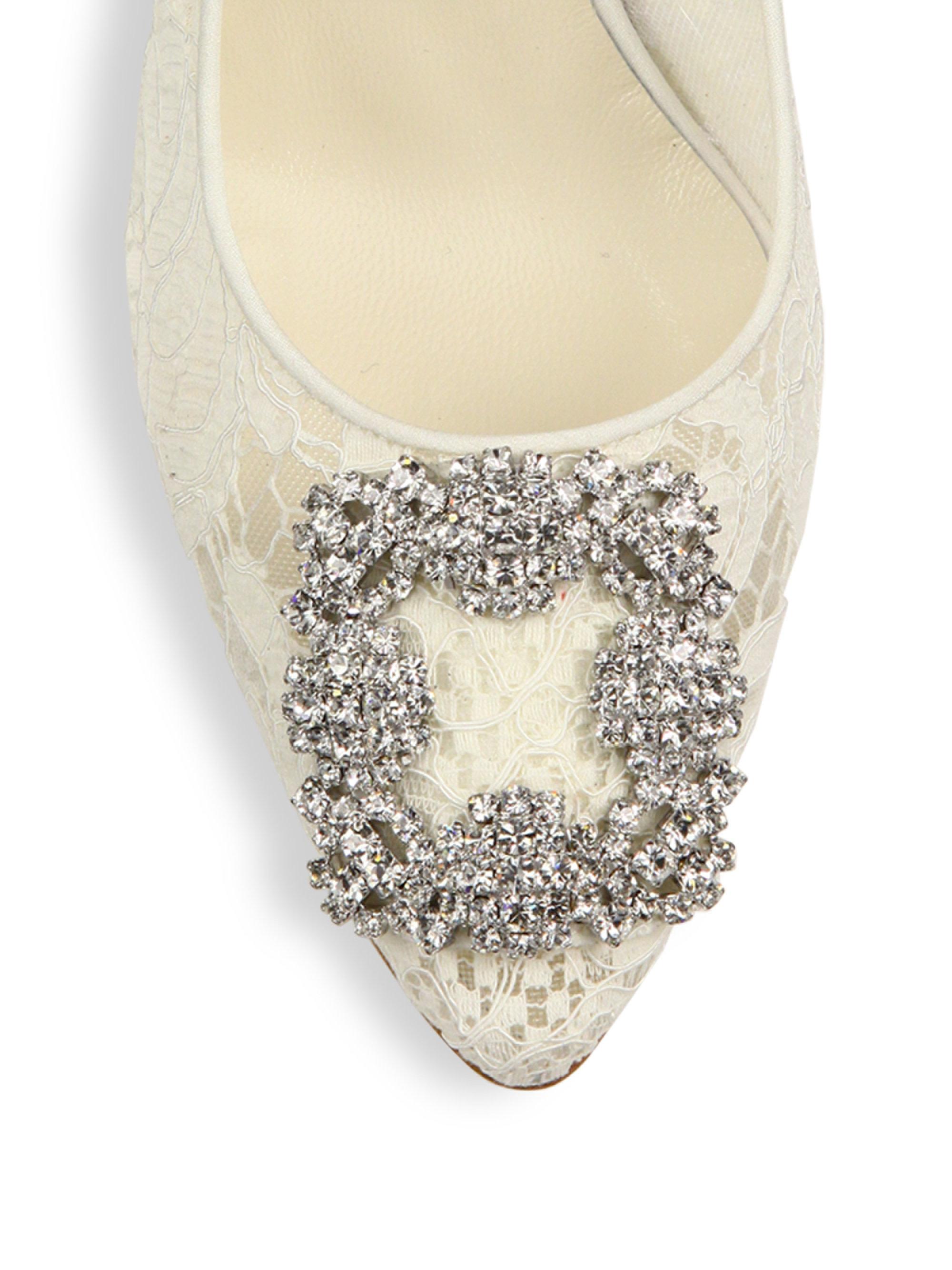 manolo blahnik hangisi saks